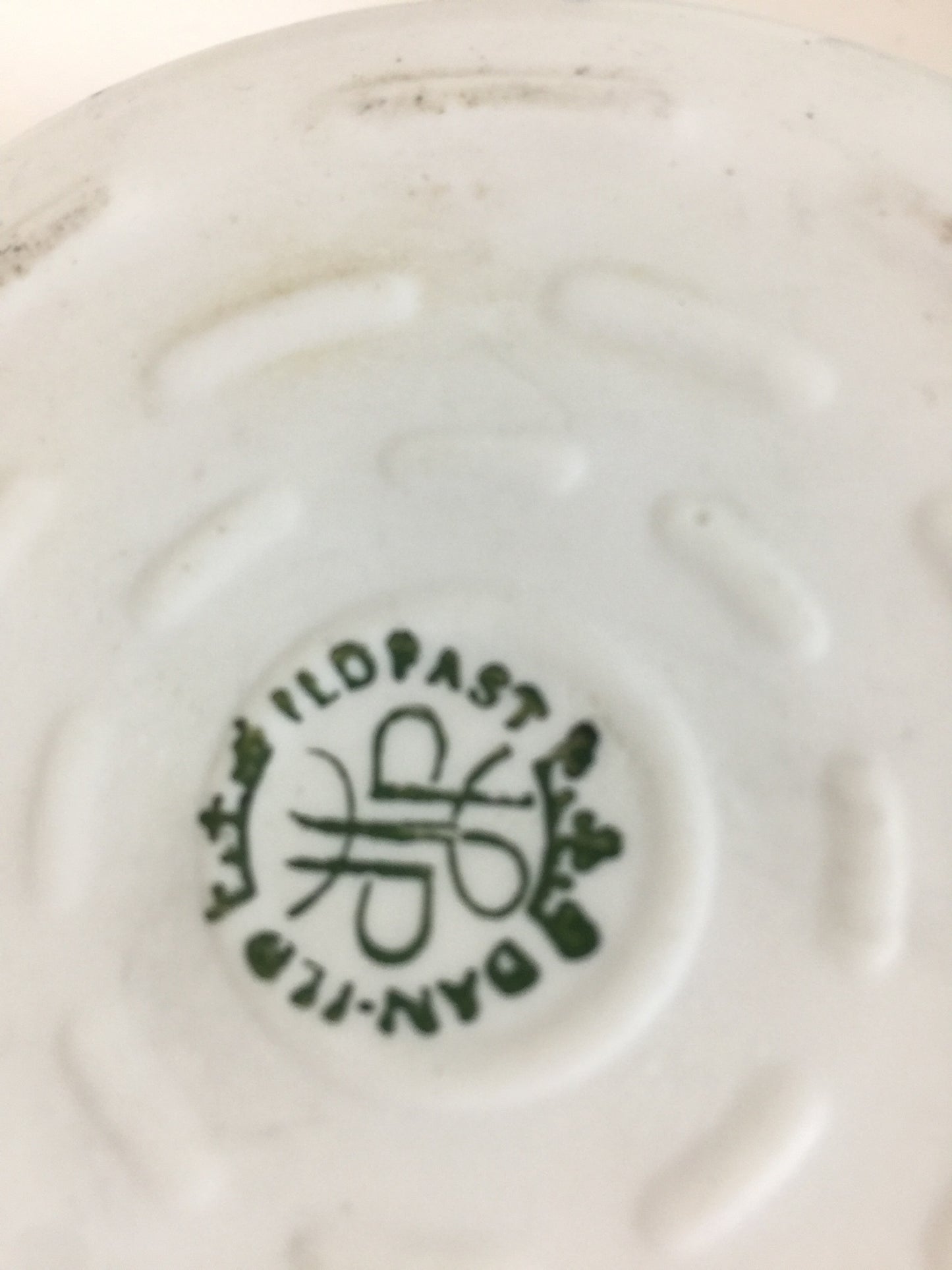 Saucekande fra Lyngby porcelæn