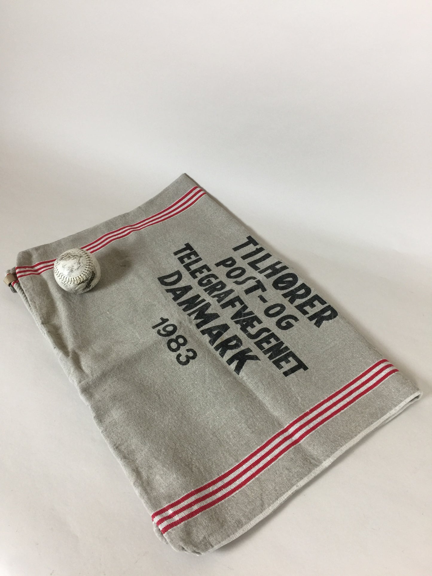 Gammel Dansk postsæk fra 1983