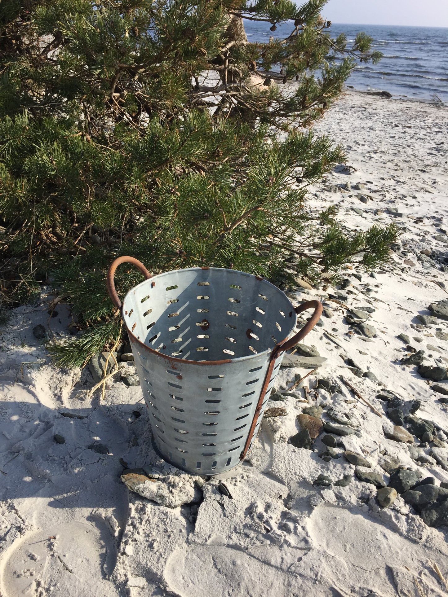 Olivenspand med lækker patina (Prisen er pr. stk. for den mellemste spand)
