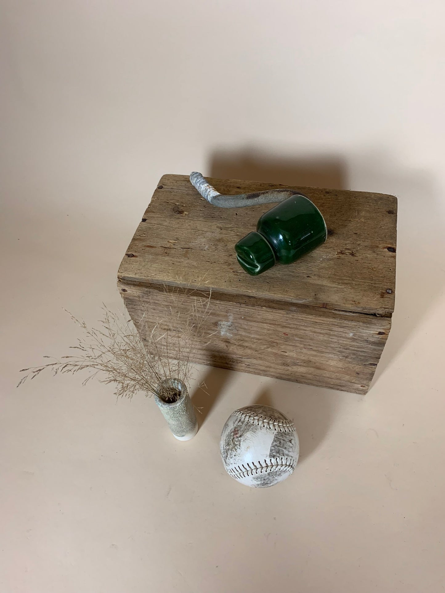 Porcelænsklokke i grøn