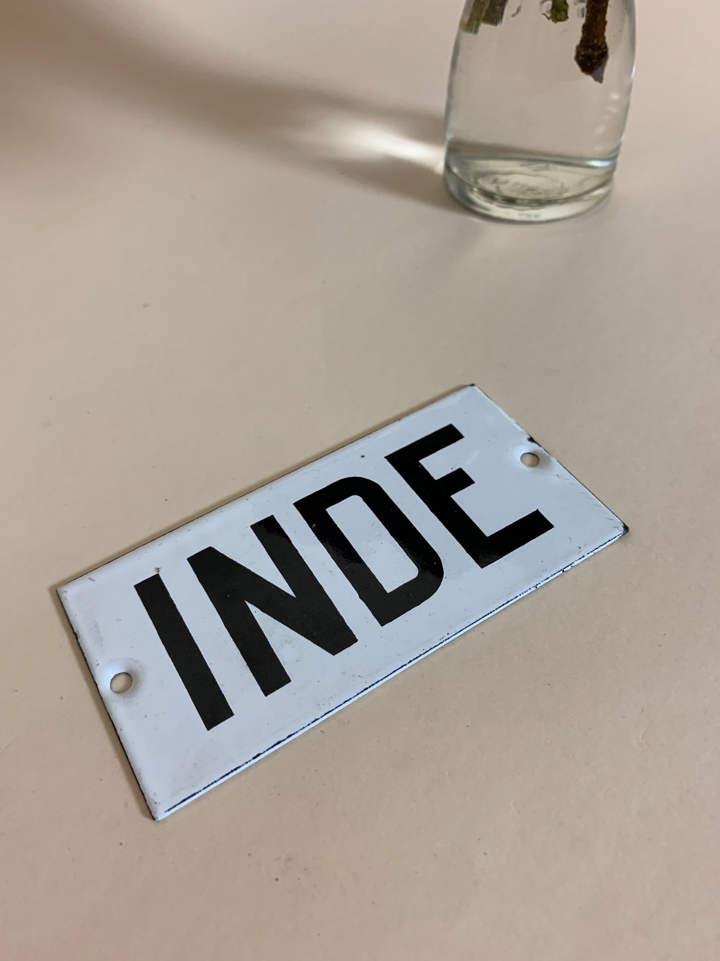 Emaljeskilt - INDE