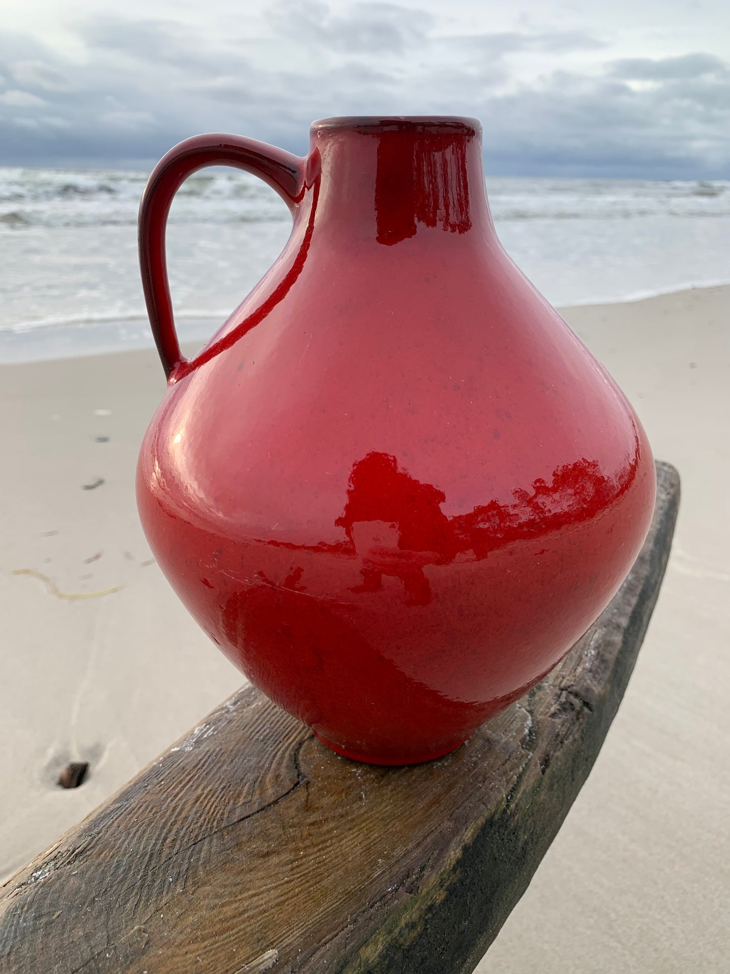 Rød vase