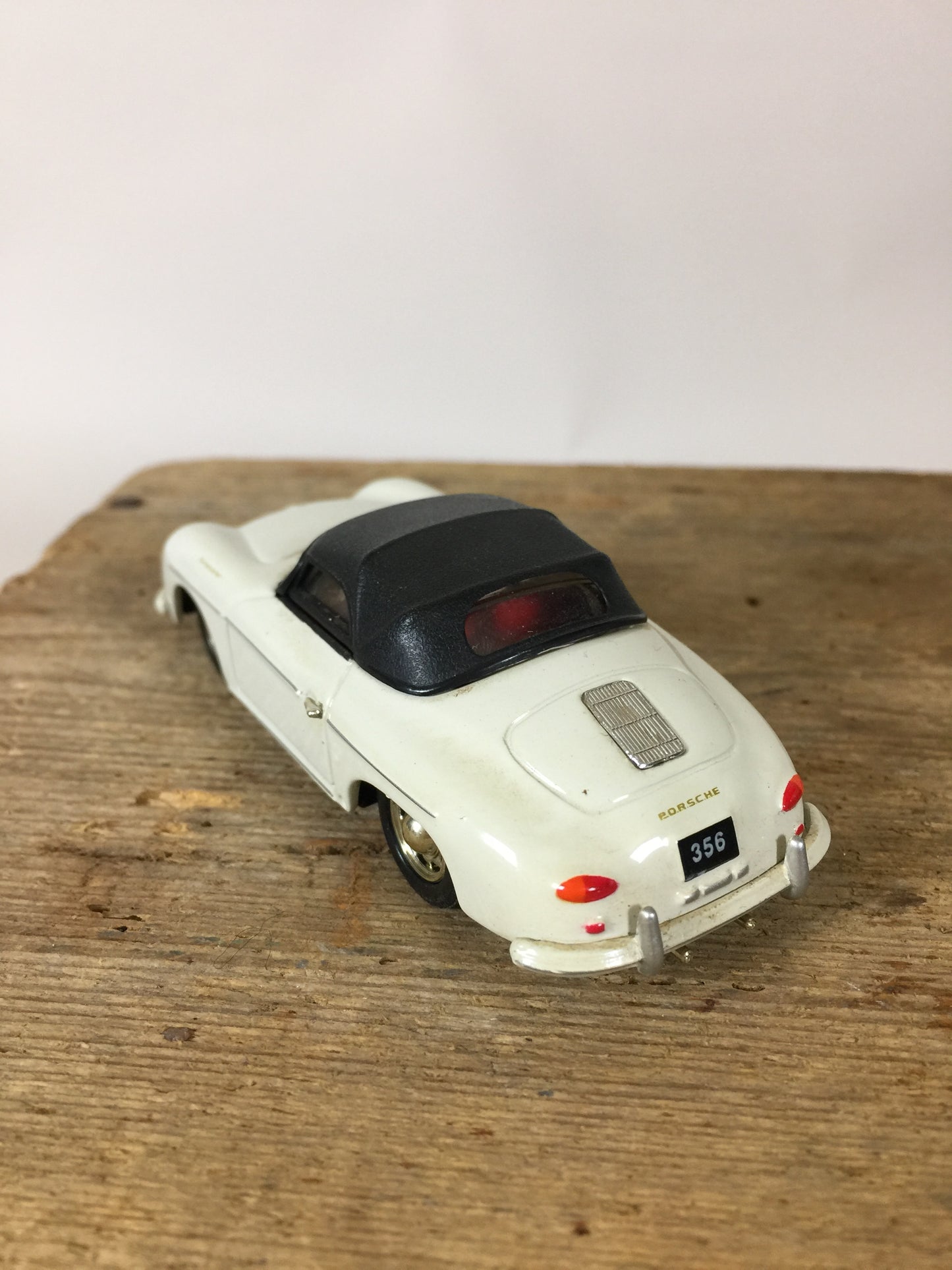Fin Porsche Corgi modelbil