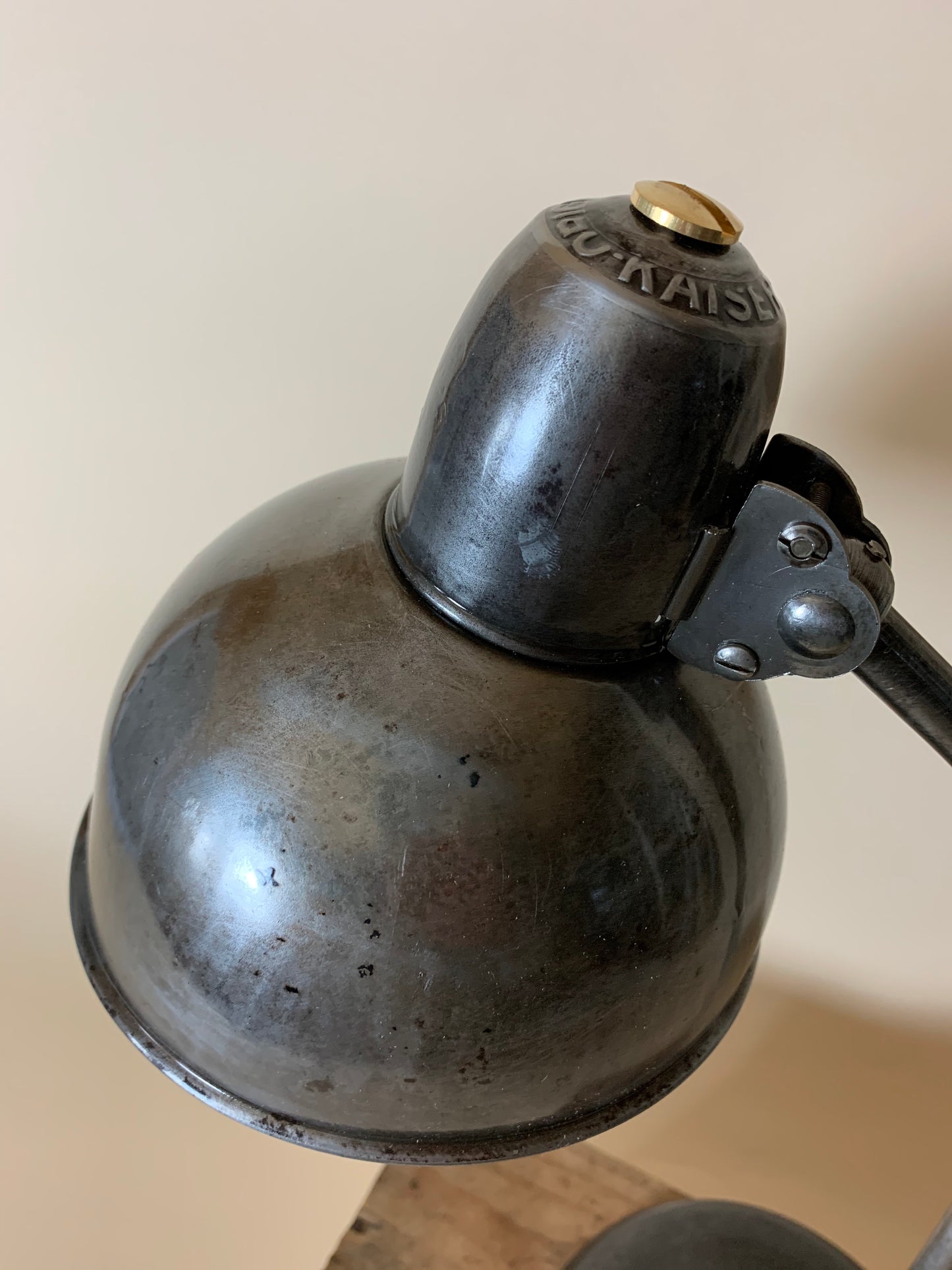 Kaiser Idell bordlampe