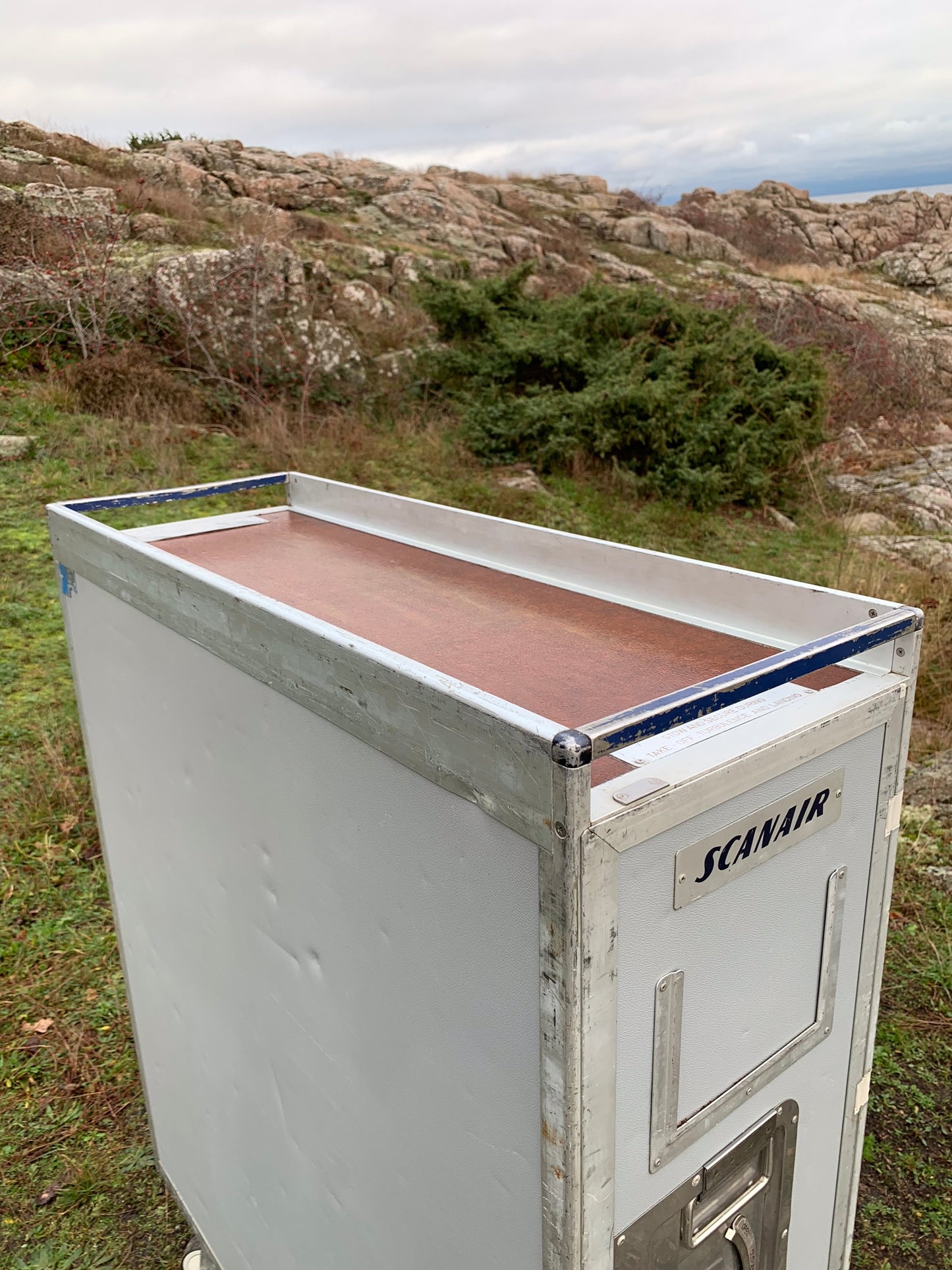 Flyvogn, flytrolley eller barskab