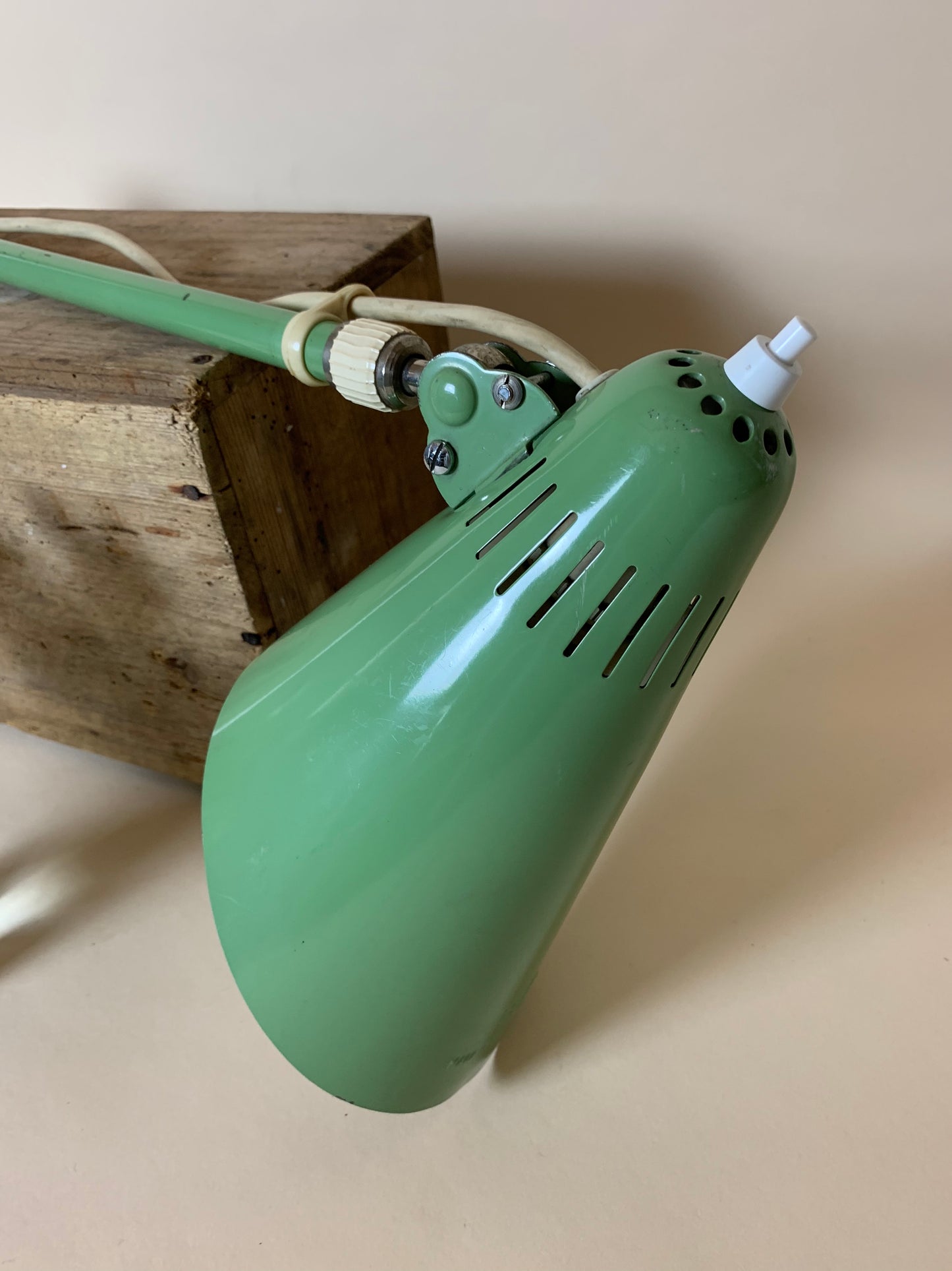 Christian Dell designet teleskop væglampe arkitekt lampe ISIS