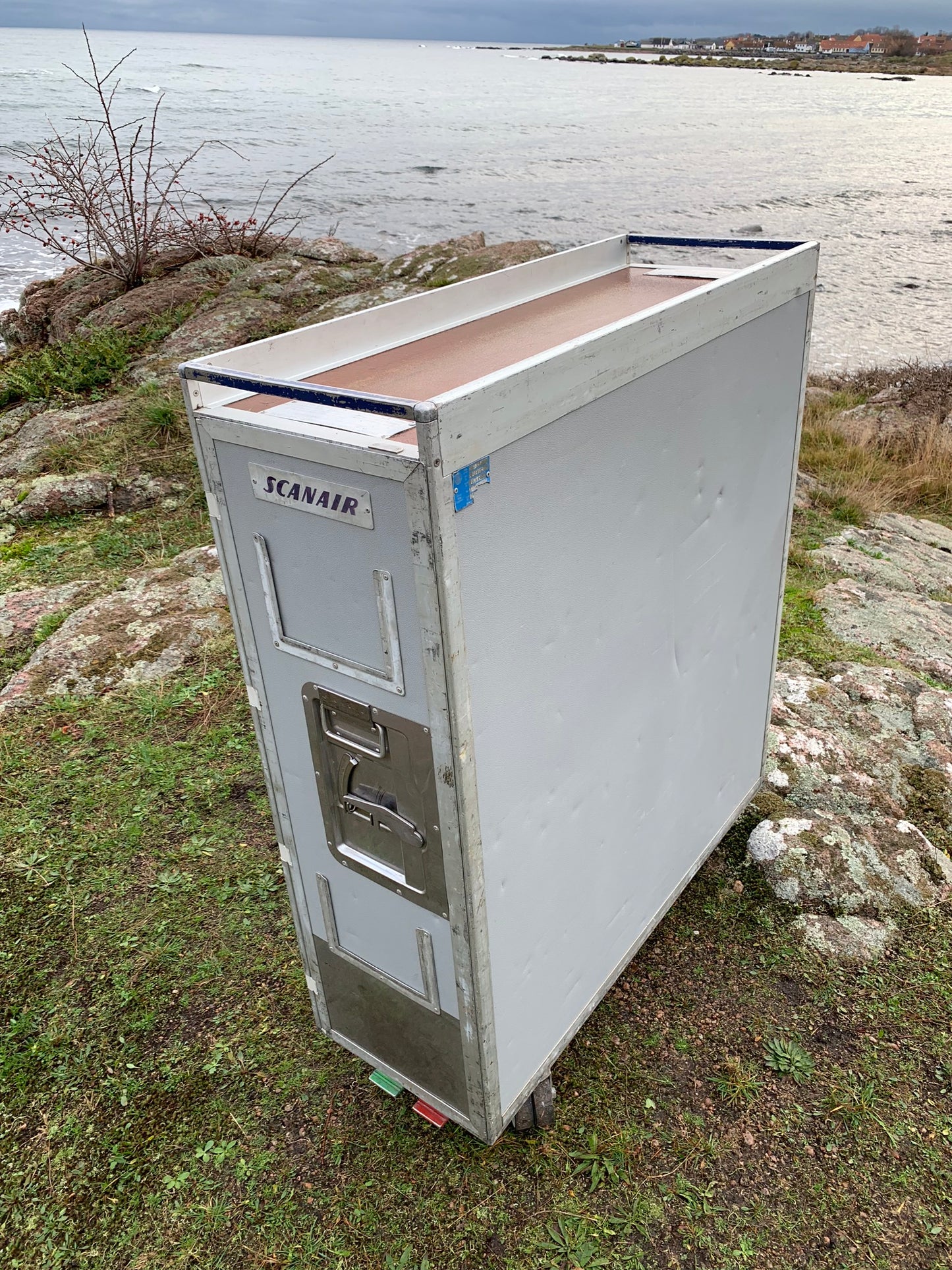 Flyvogn, flytrolley eller barskab