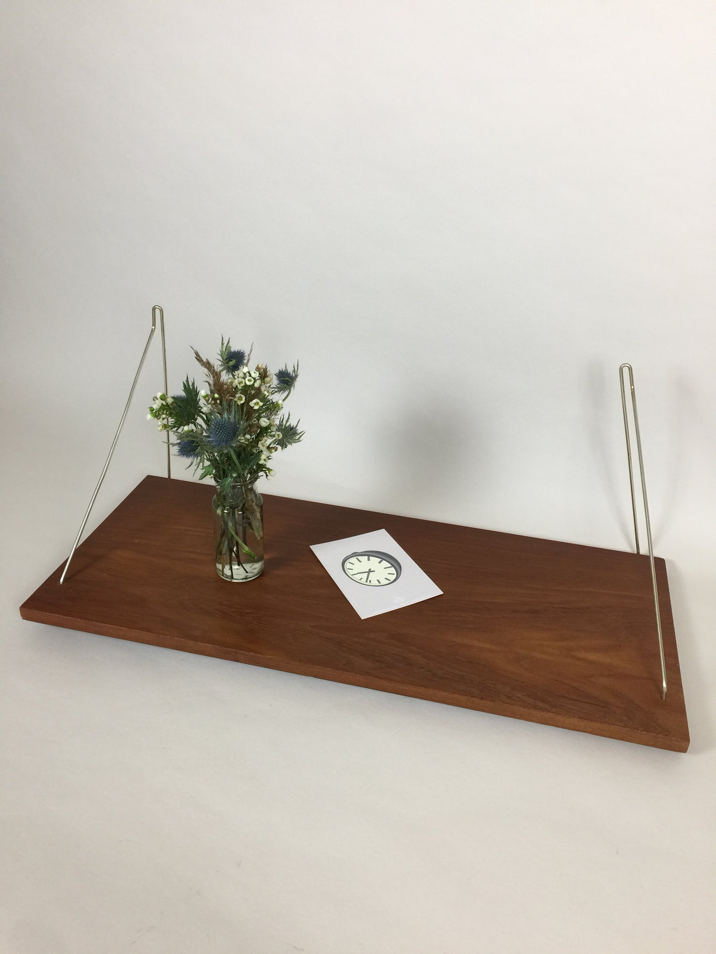 Fin gammel hylde i teak
