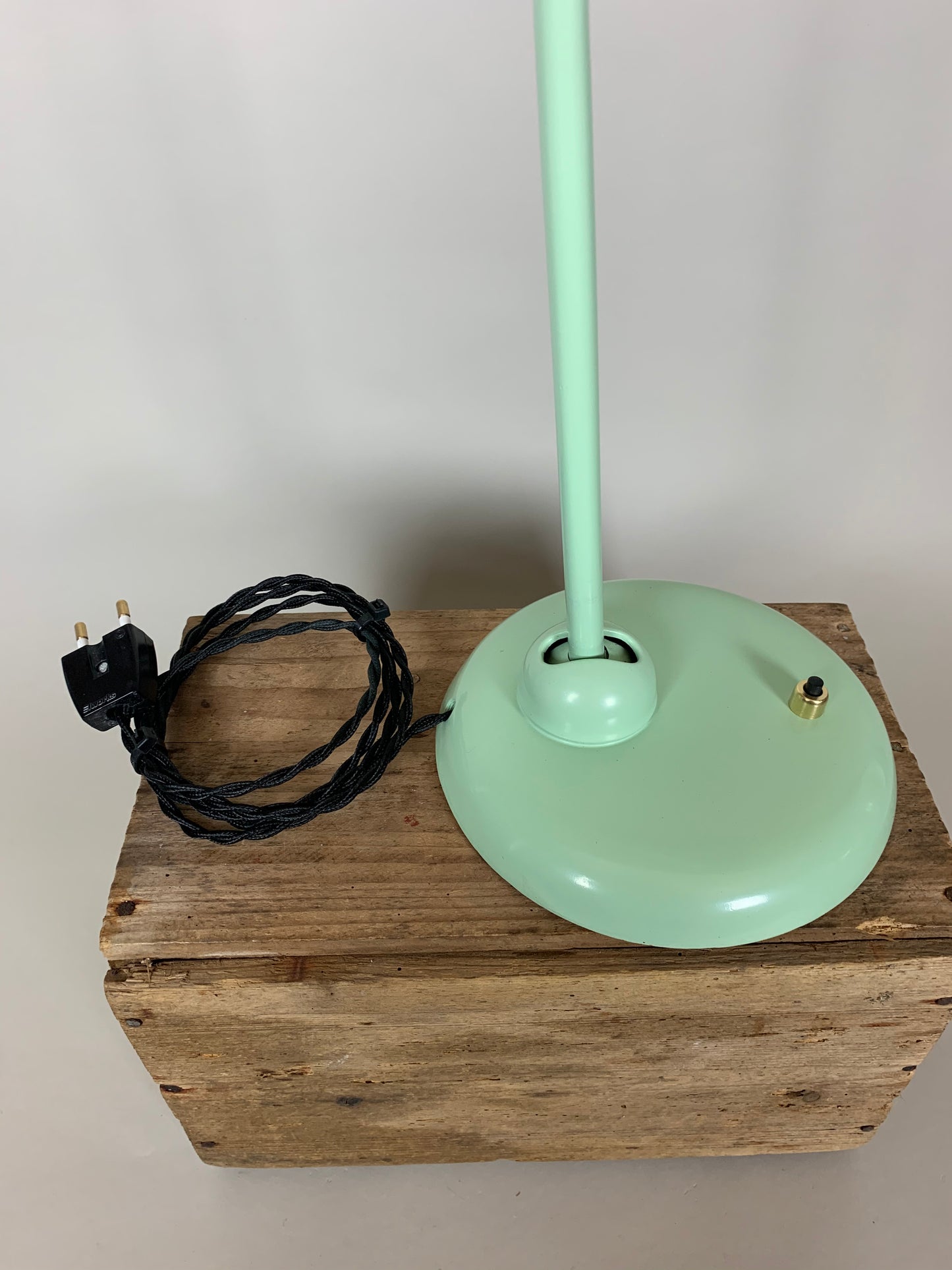 Kaiser Idell 6551 - Mintgrøn