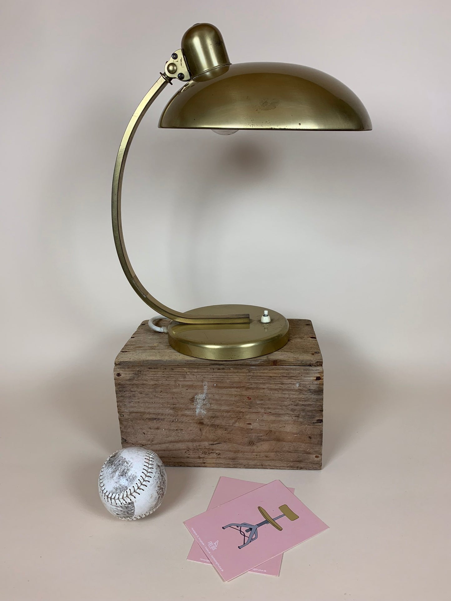 Kaiser Idell bordlampe model 6750