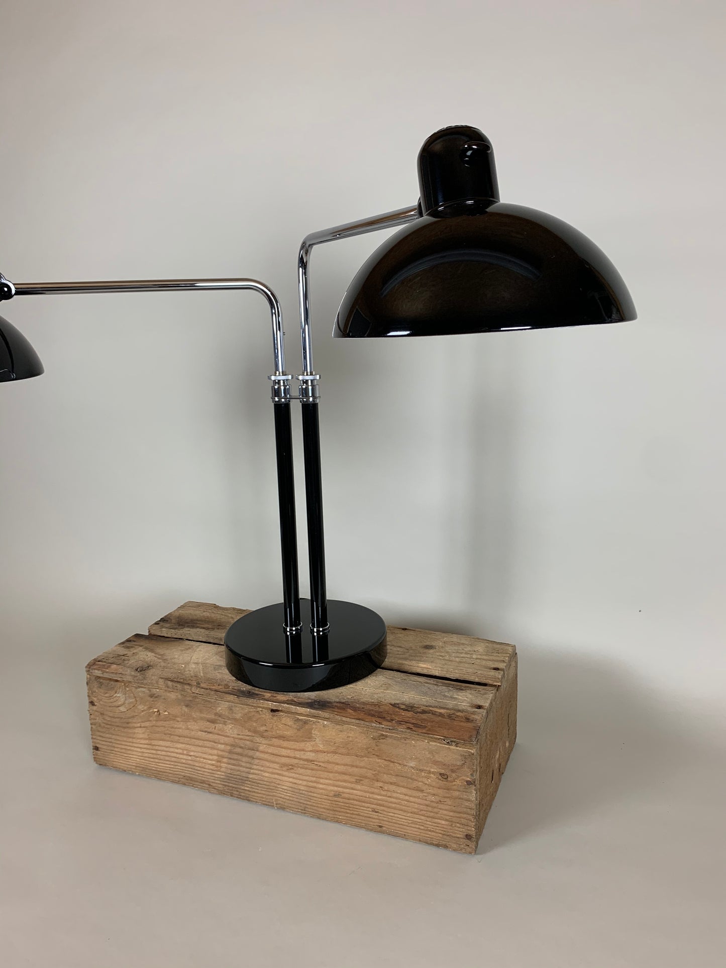 Kaiser Idell 6580 - Dobbelt bordlampe