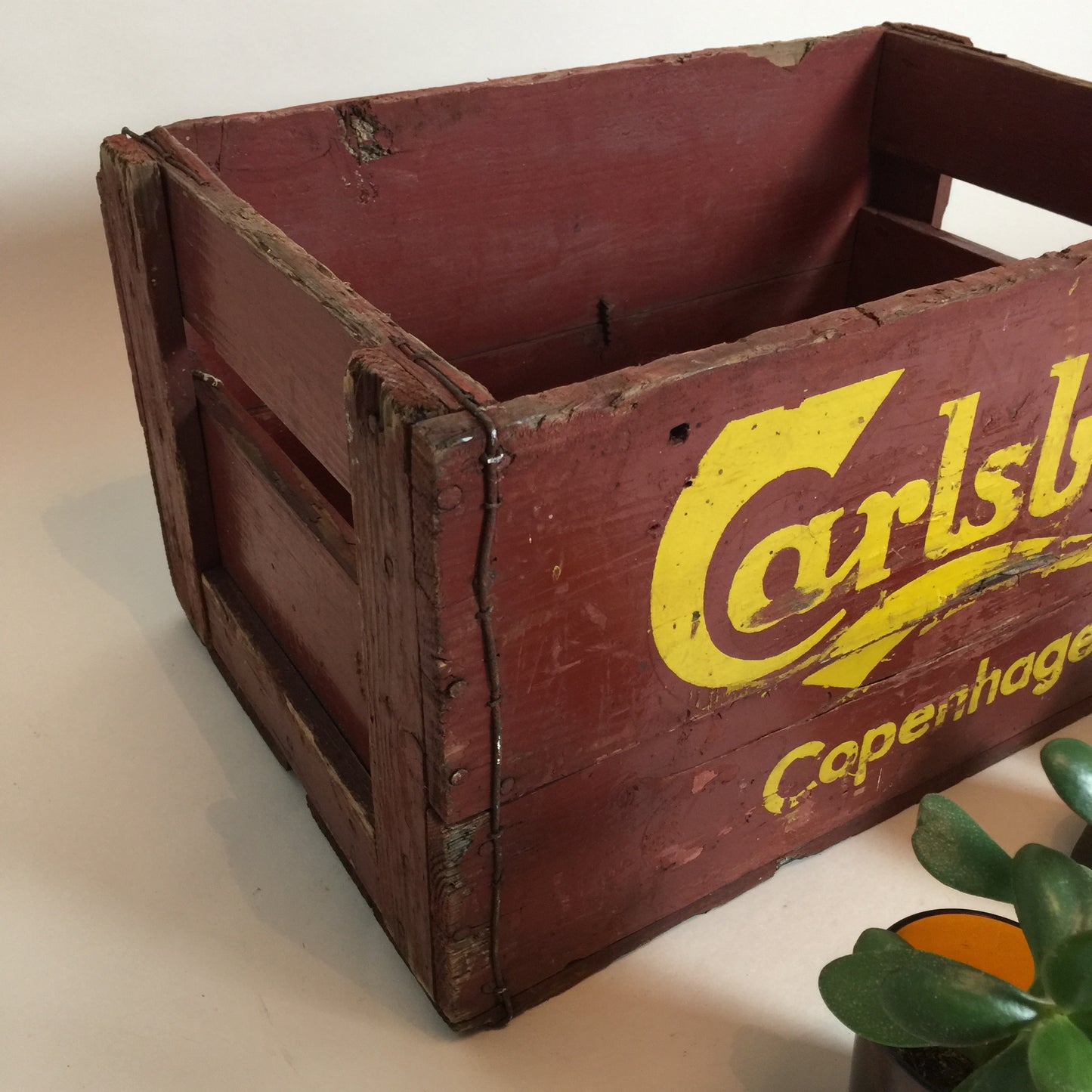 Gammel ølkasse fra Carlsberg