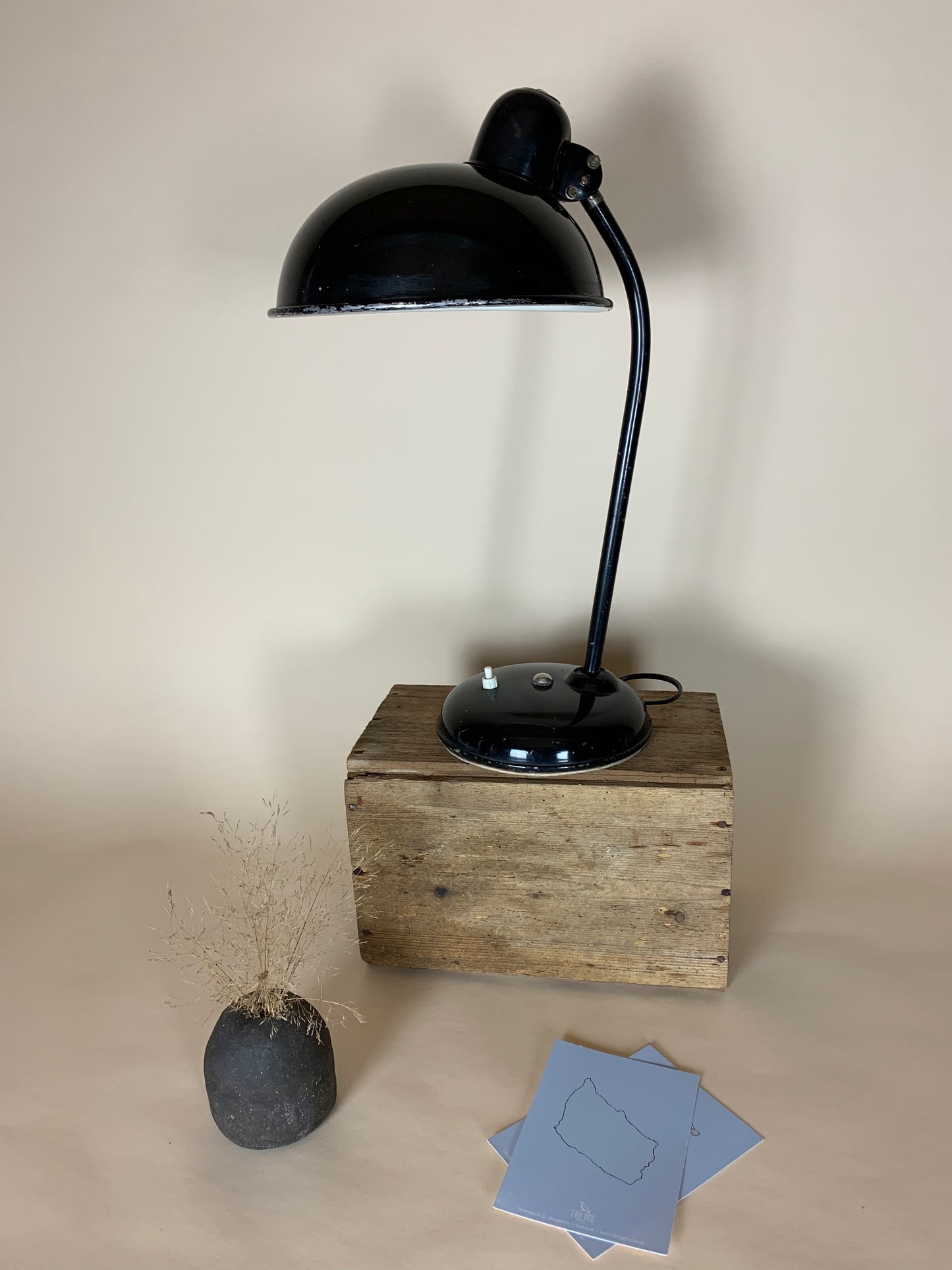 Helo bordlampe - sort