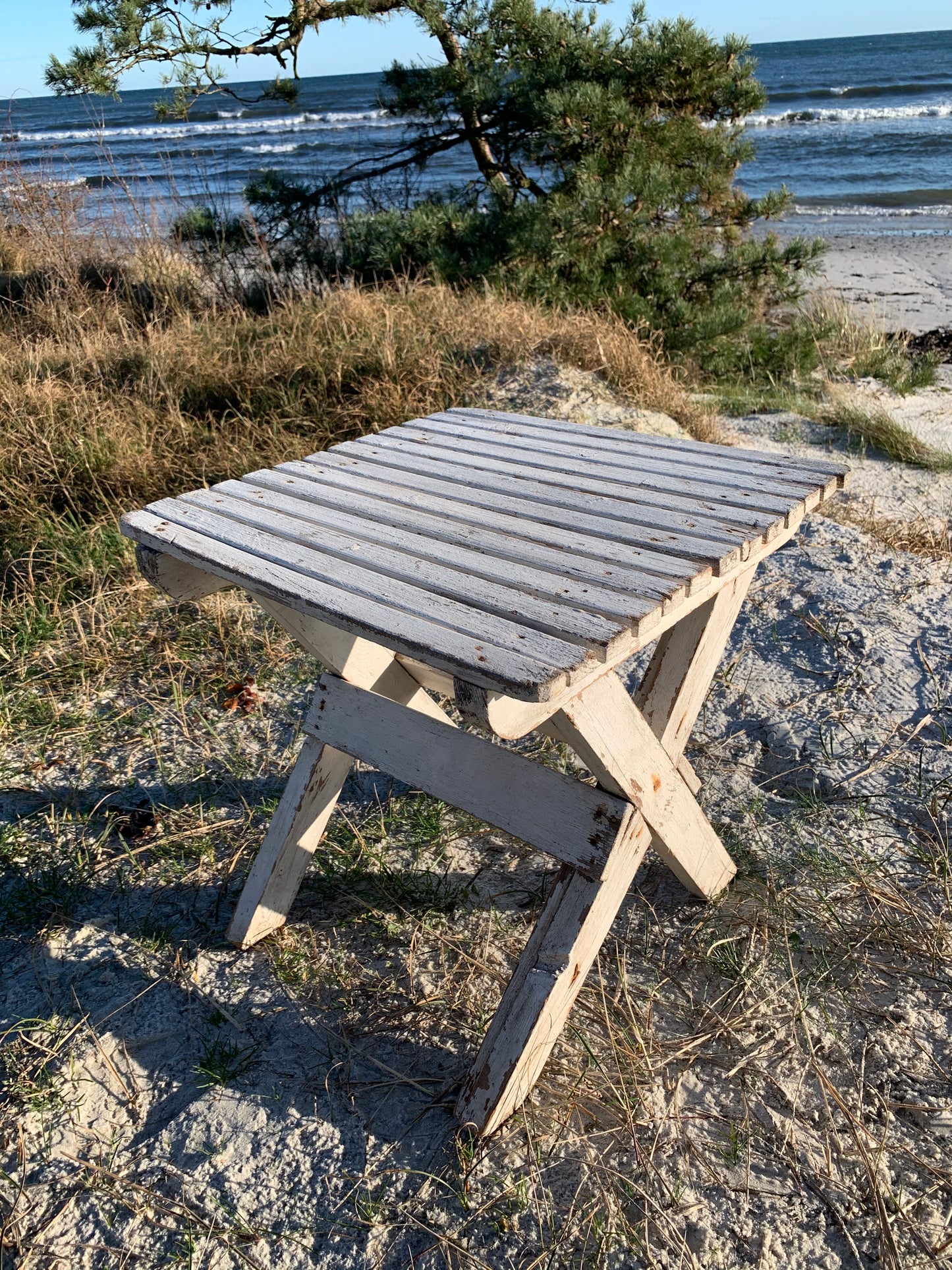 Lille bord med skøn patina