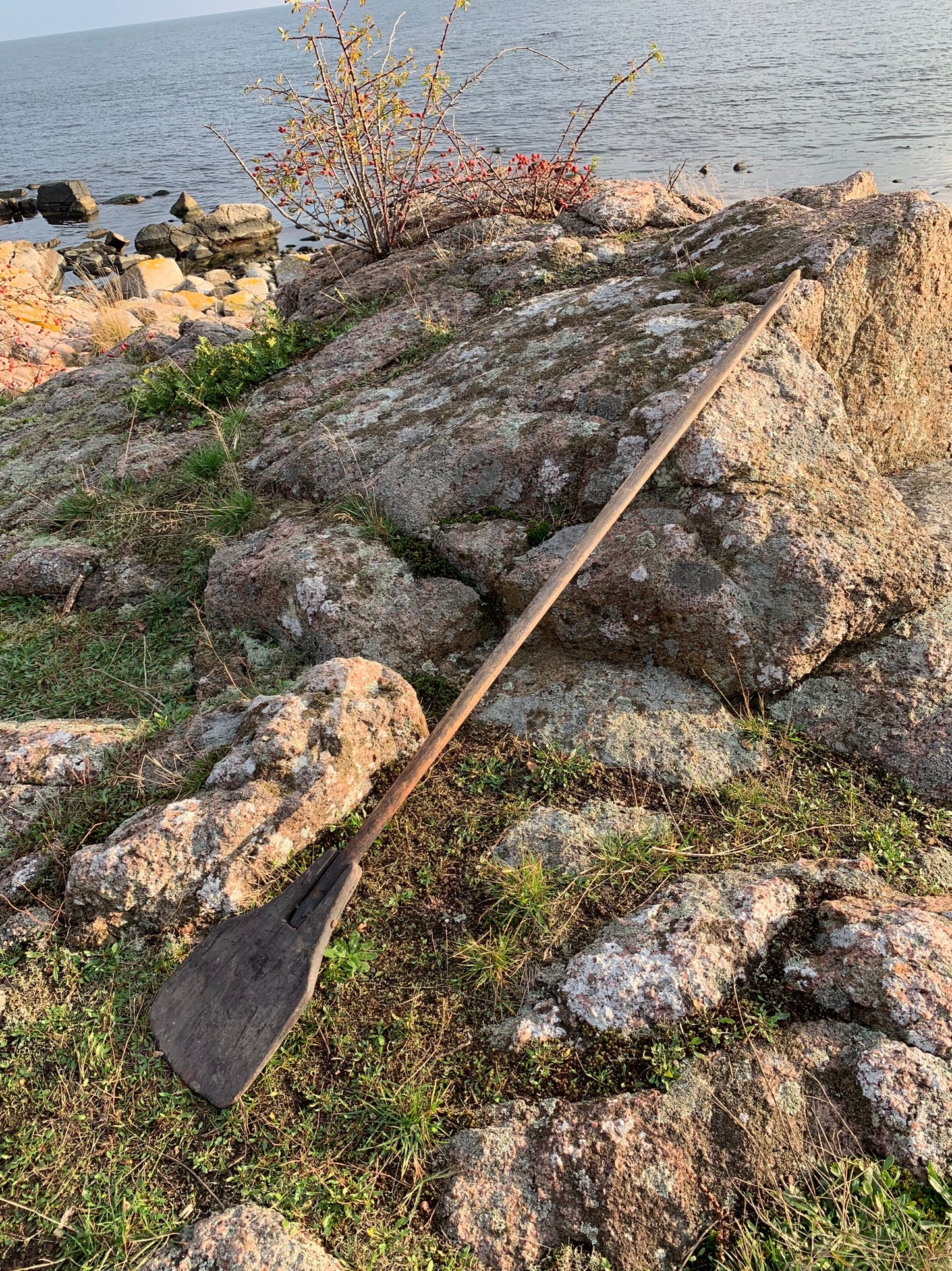 Dekorativt træredskab med skøn patina