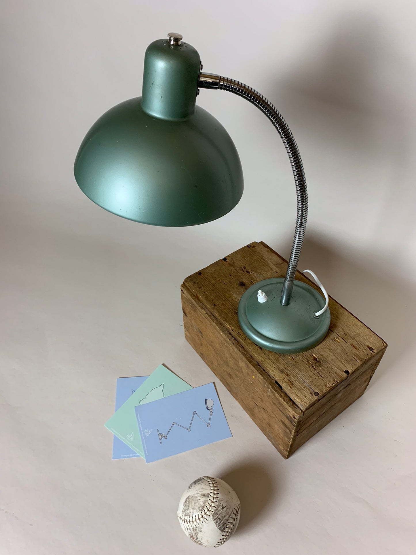 Lækker grøn Fransk vintage bordlampe