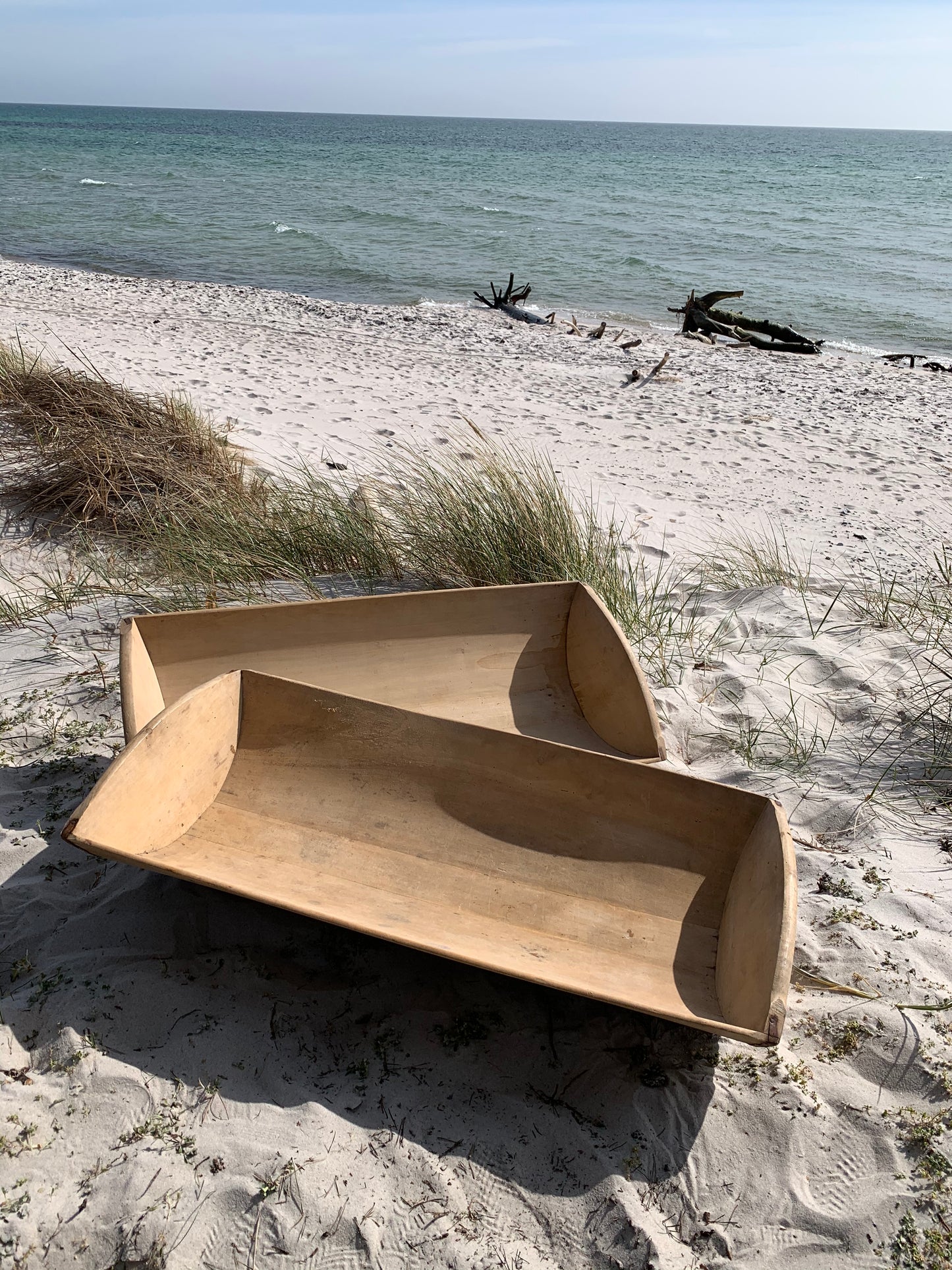 Stort trug med skønne jernbeslag - Prisen er pr. stk.