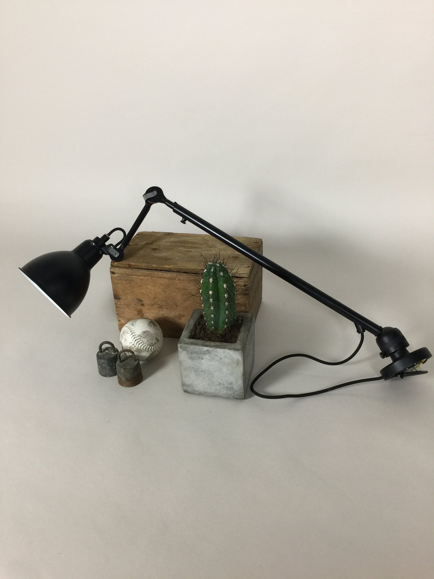 Lampe Gras smuk og karakteristisk