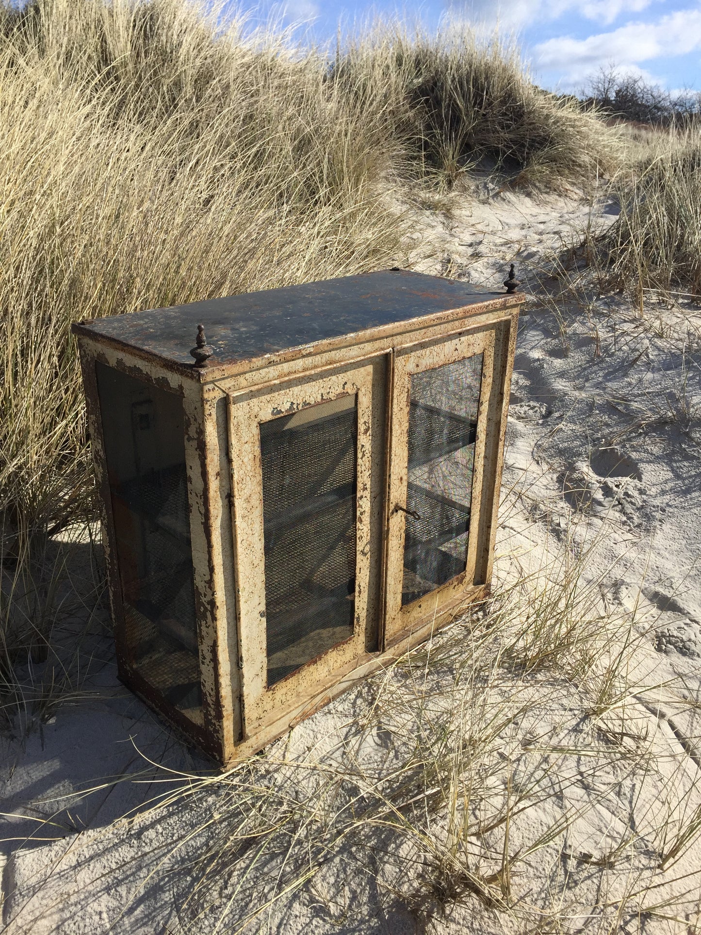 Flueskab med fine detaljer