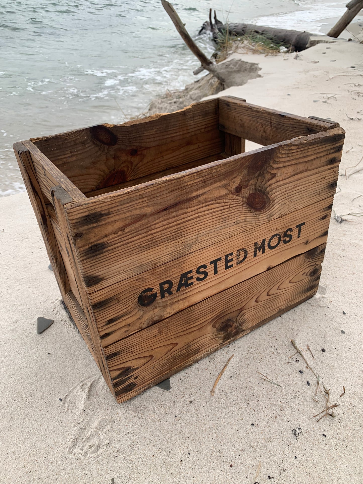 Sjælden kasse fra Græsted mosteri