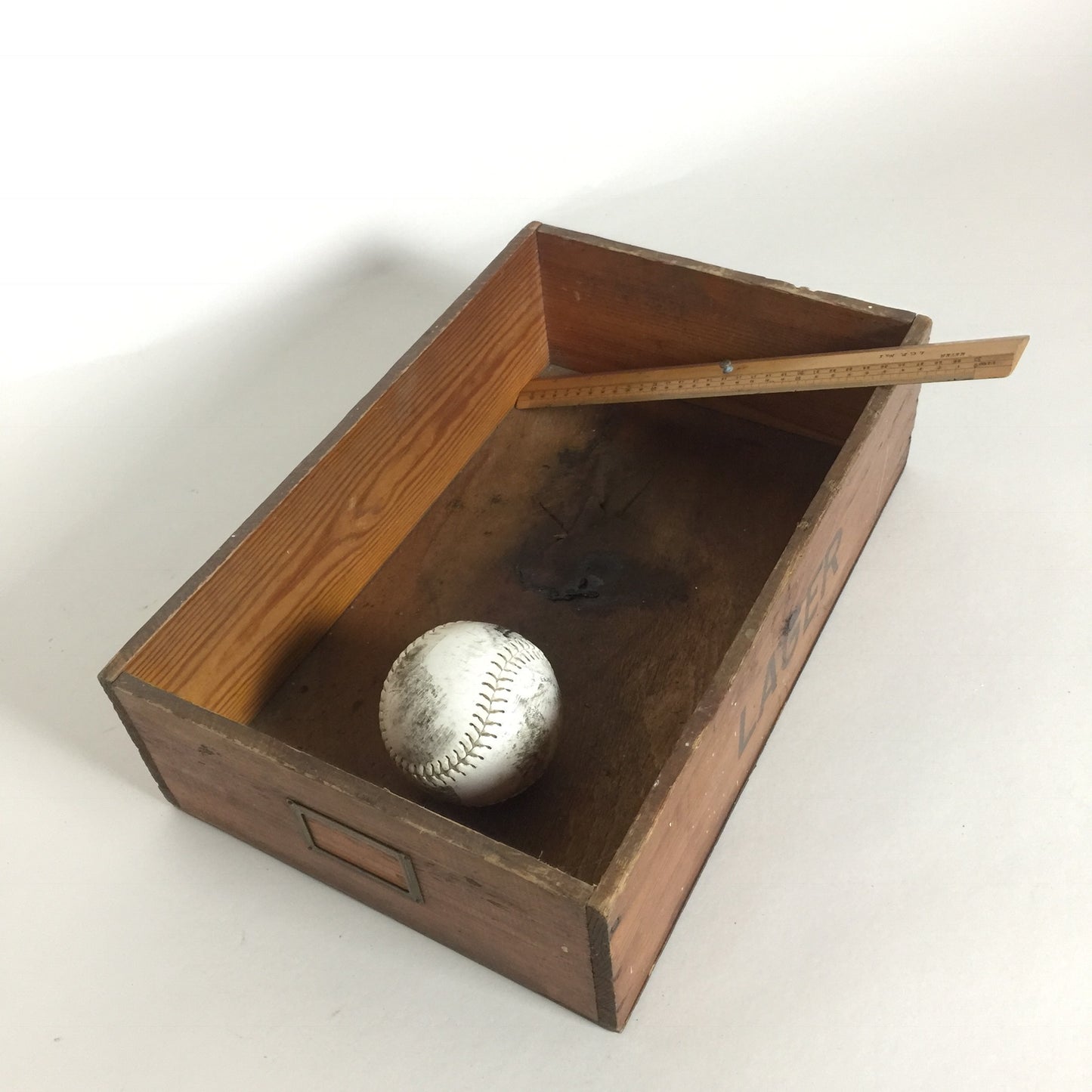 Skøn trækasse med skøn tekst