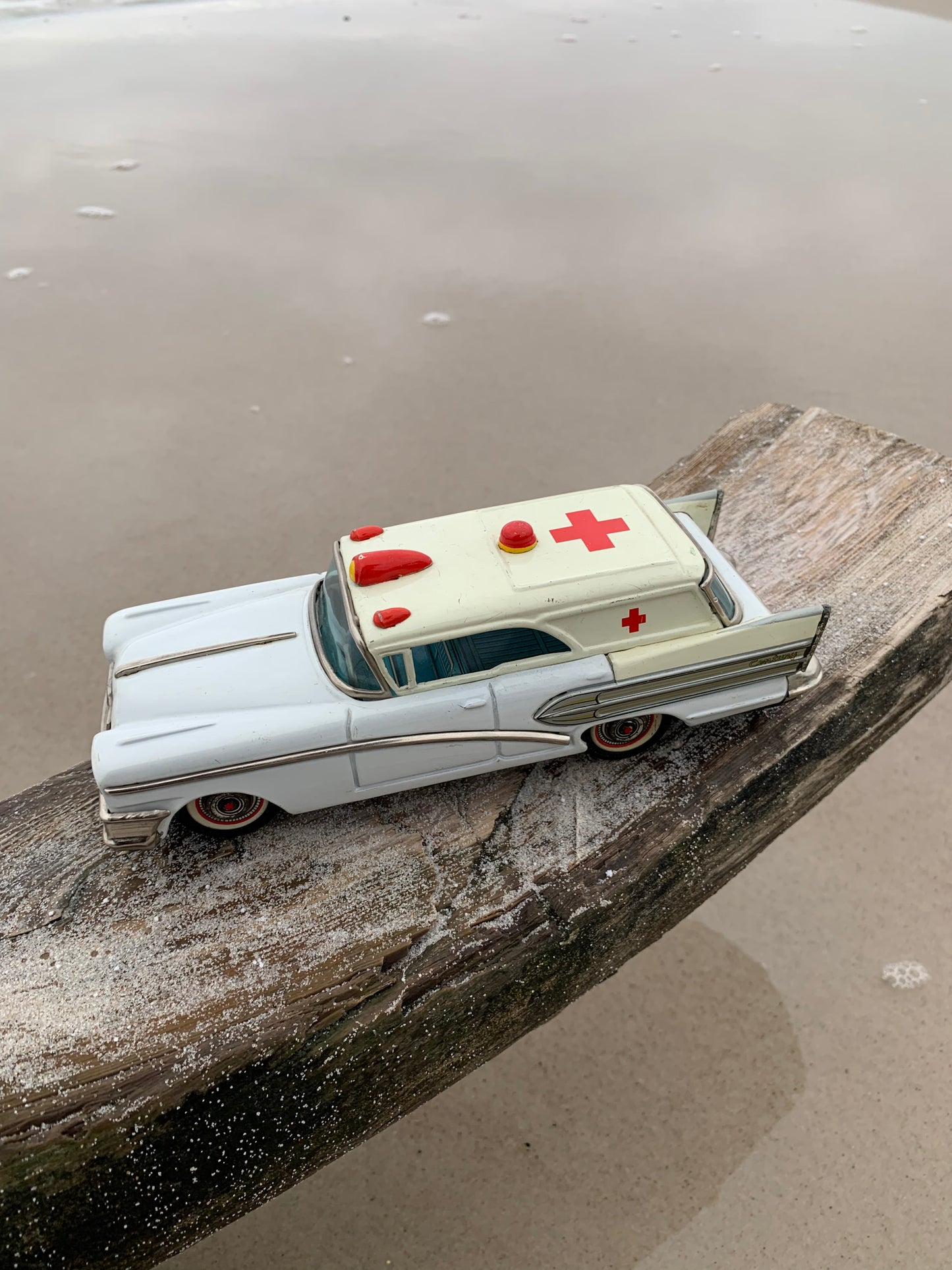 Ambulance i blik