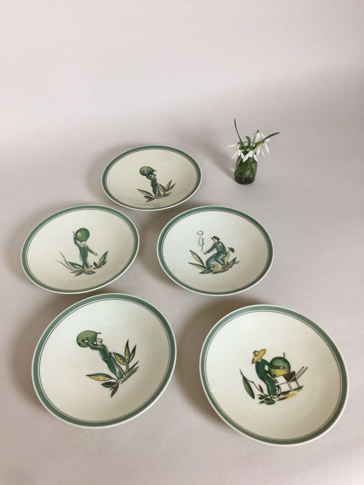Smukke Royal Copenhagen tallerkner eller platter
