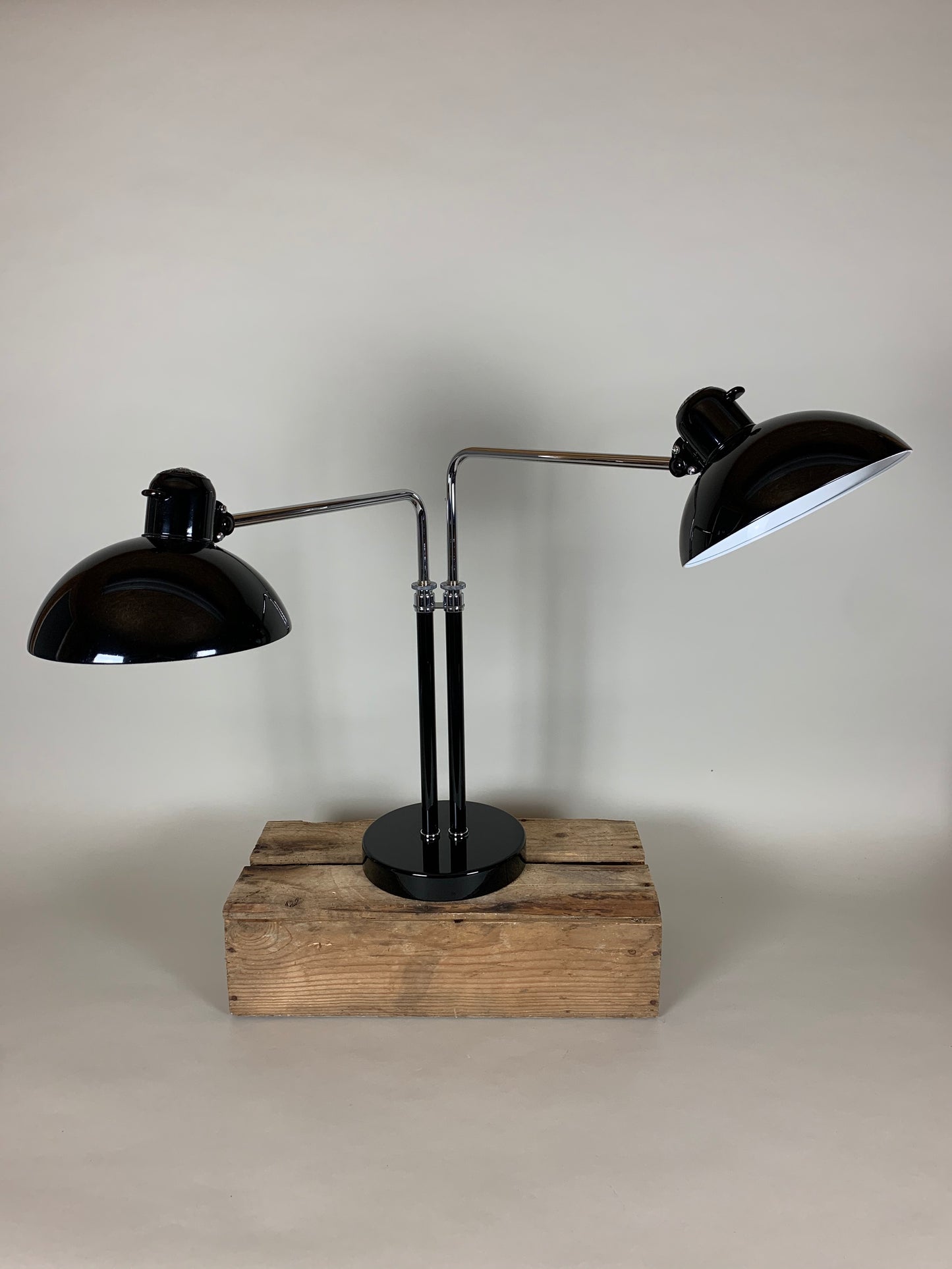 Kaiser Idell 6580 - Dobbelt bordlampe