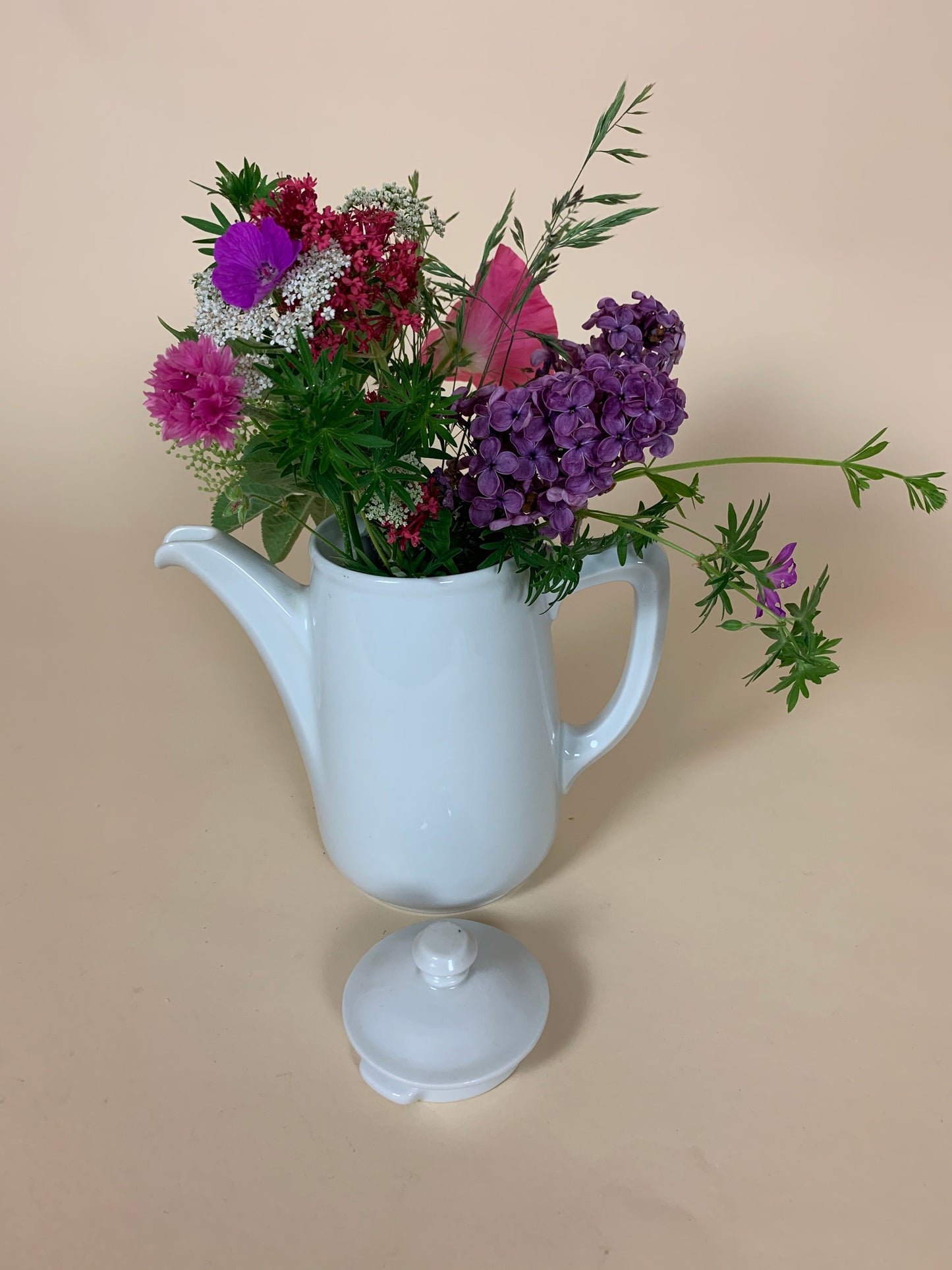 Porcelænskande med låg
