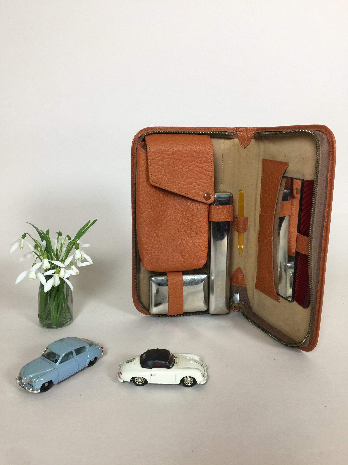 Fint vintage etui til dine toiletartikler