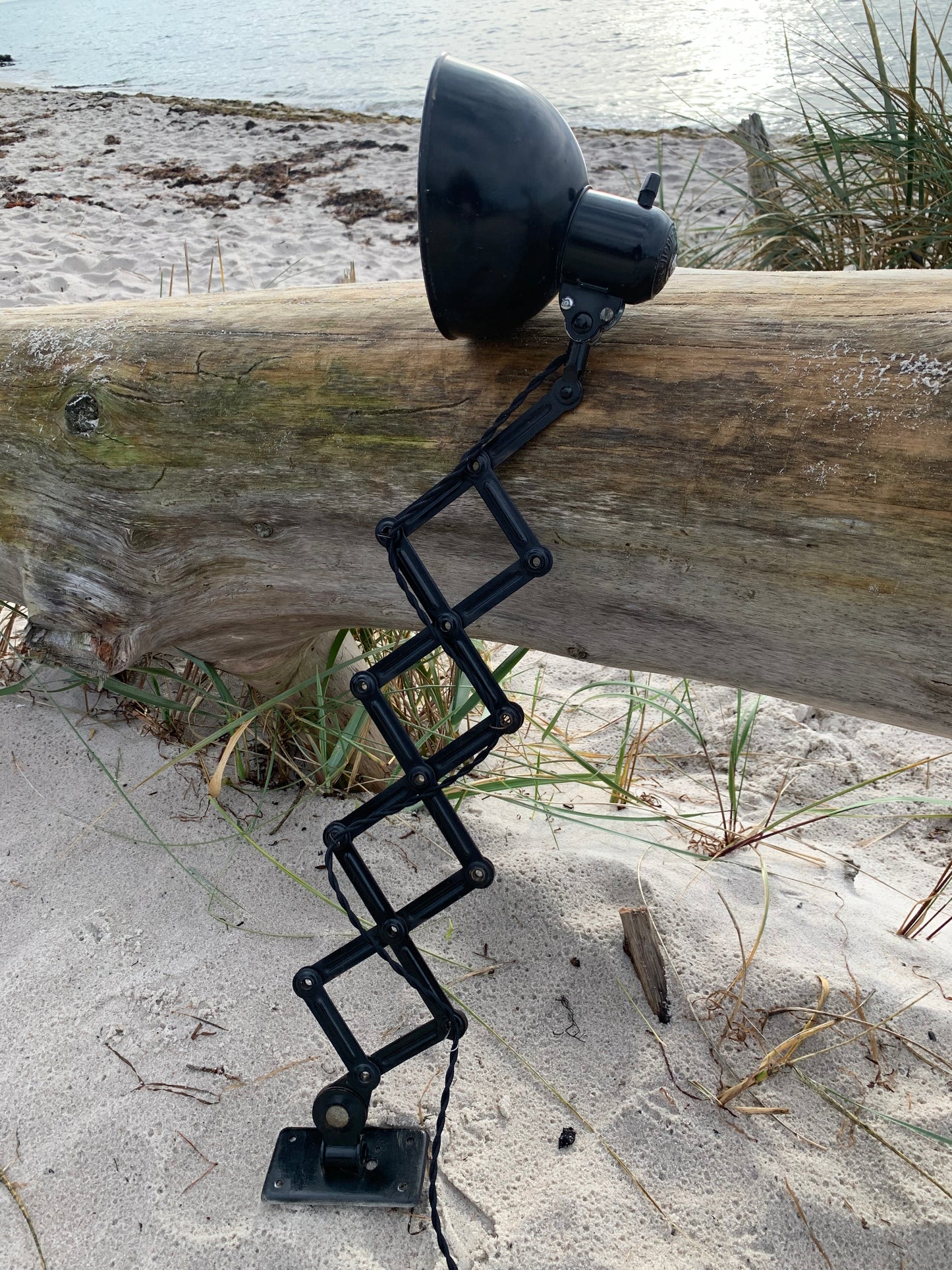 Kaiser Idell 6582 - Sort