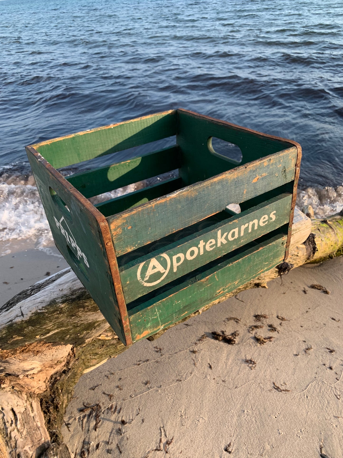 Trækasse med tekst