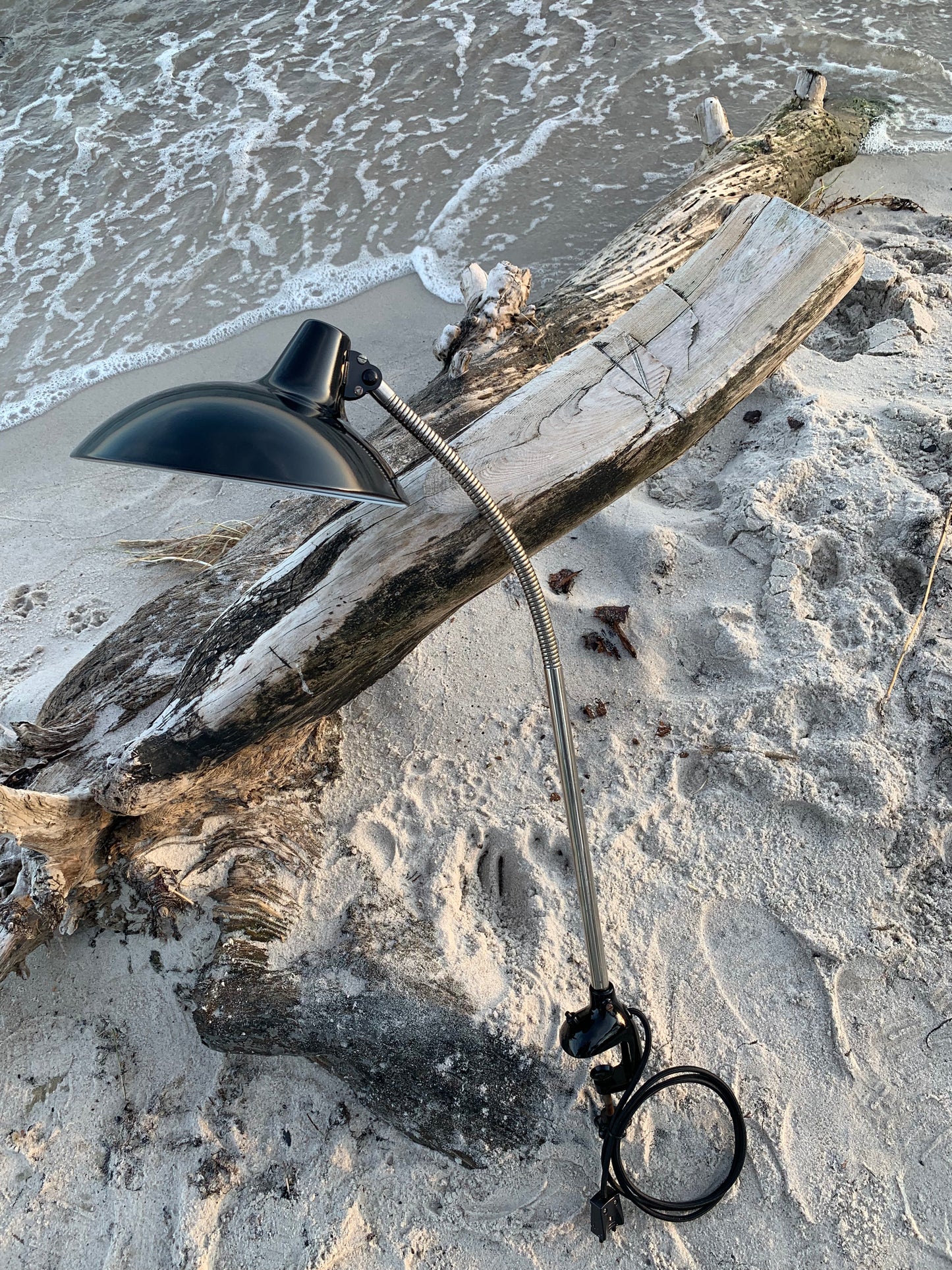 Kaiser Idell 6861 - Sort