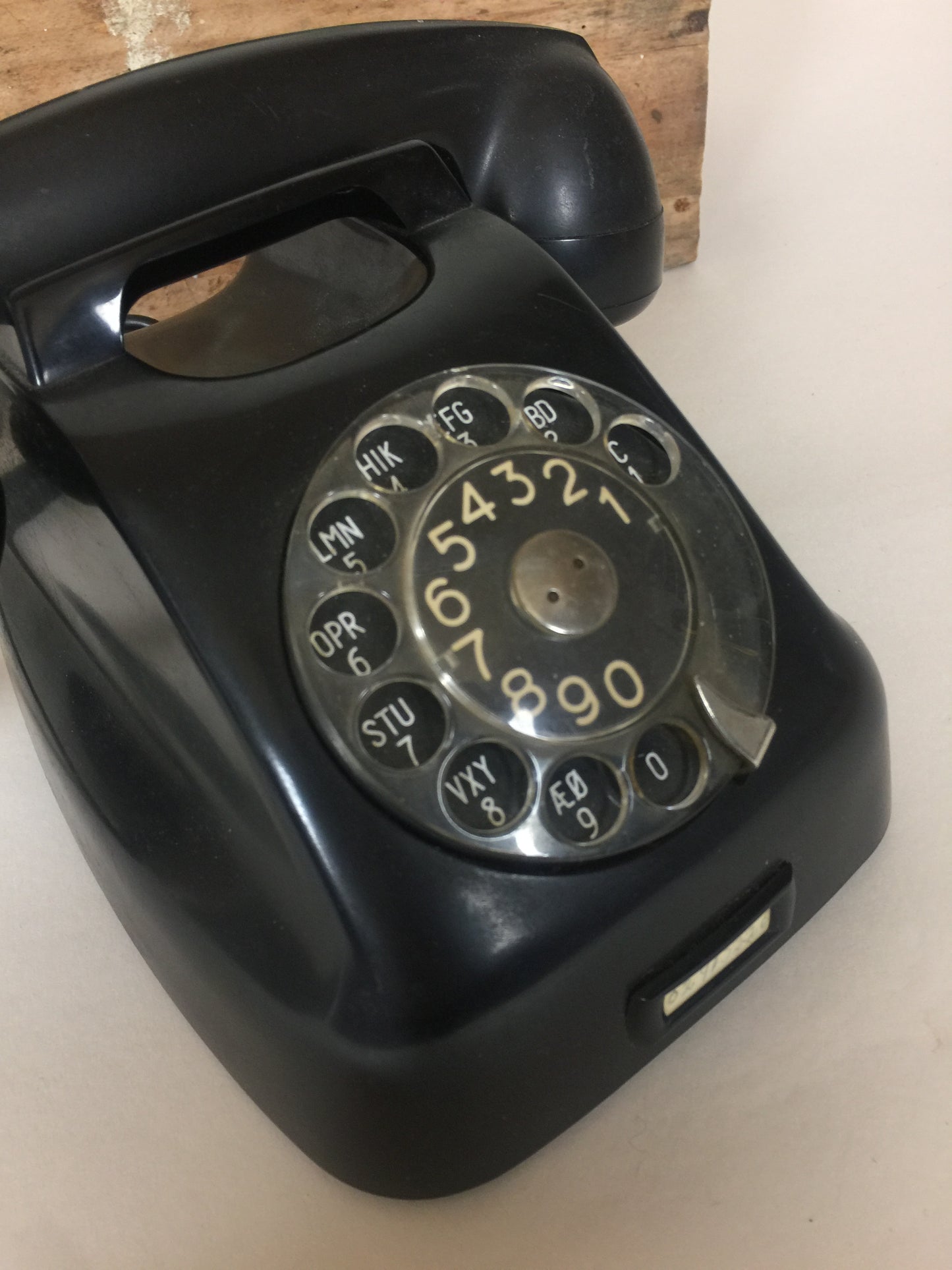 Gammel sort telefon