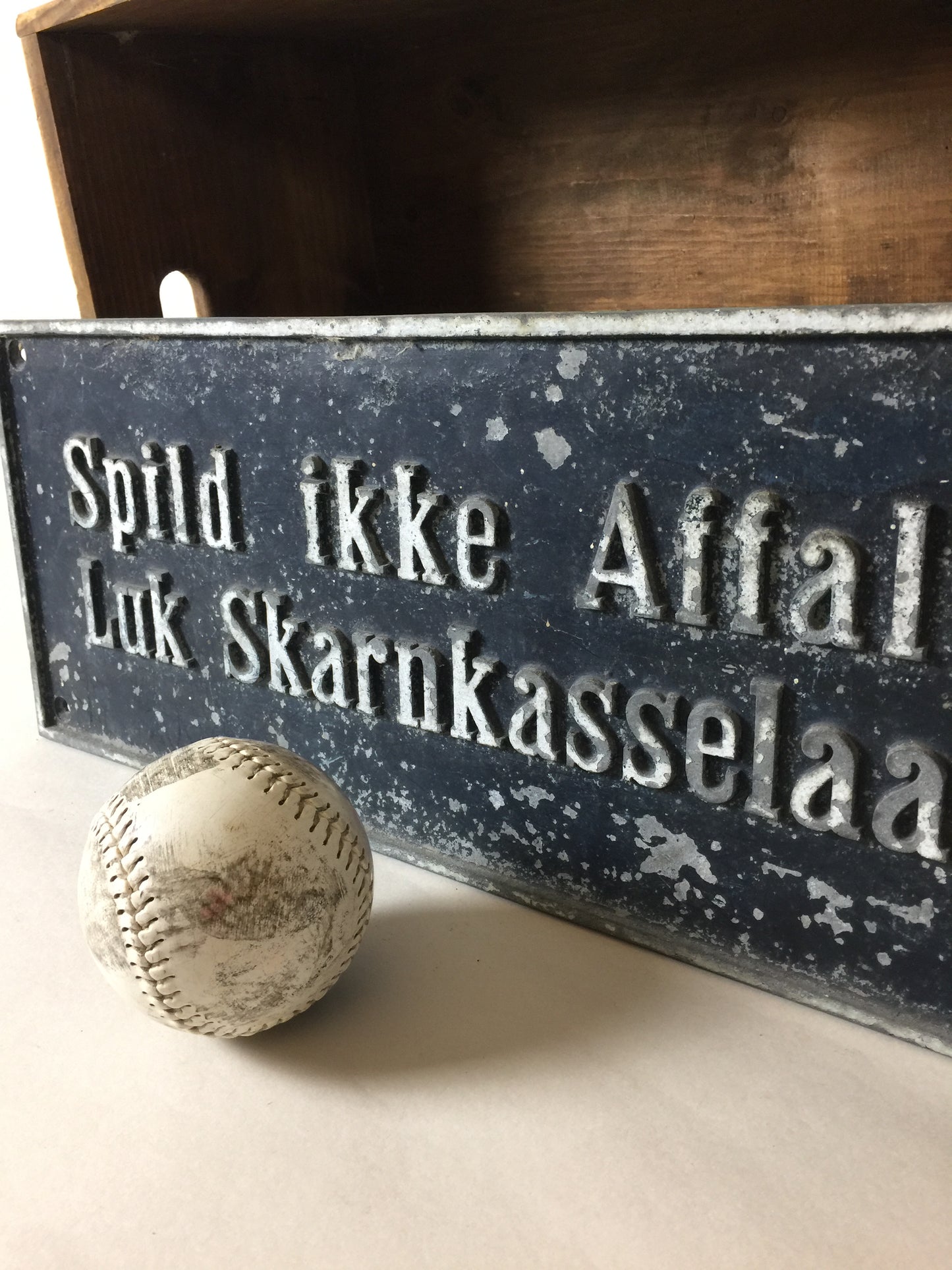 Skønt og meget sjældent skilt
