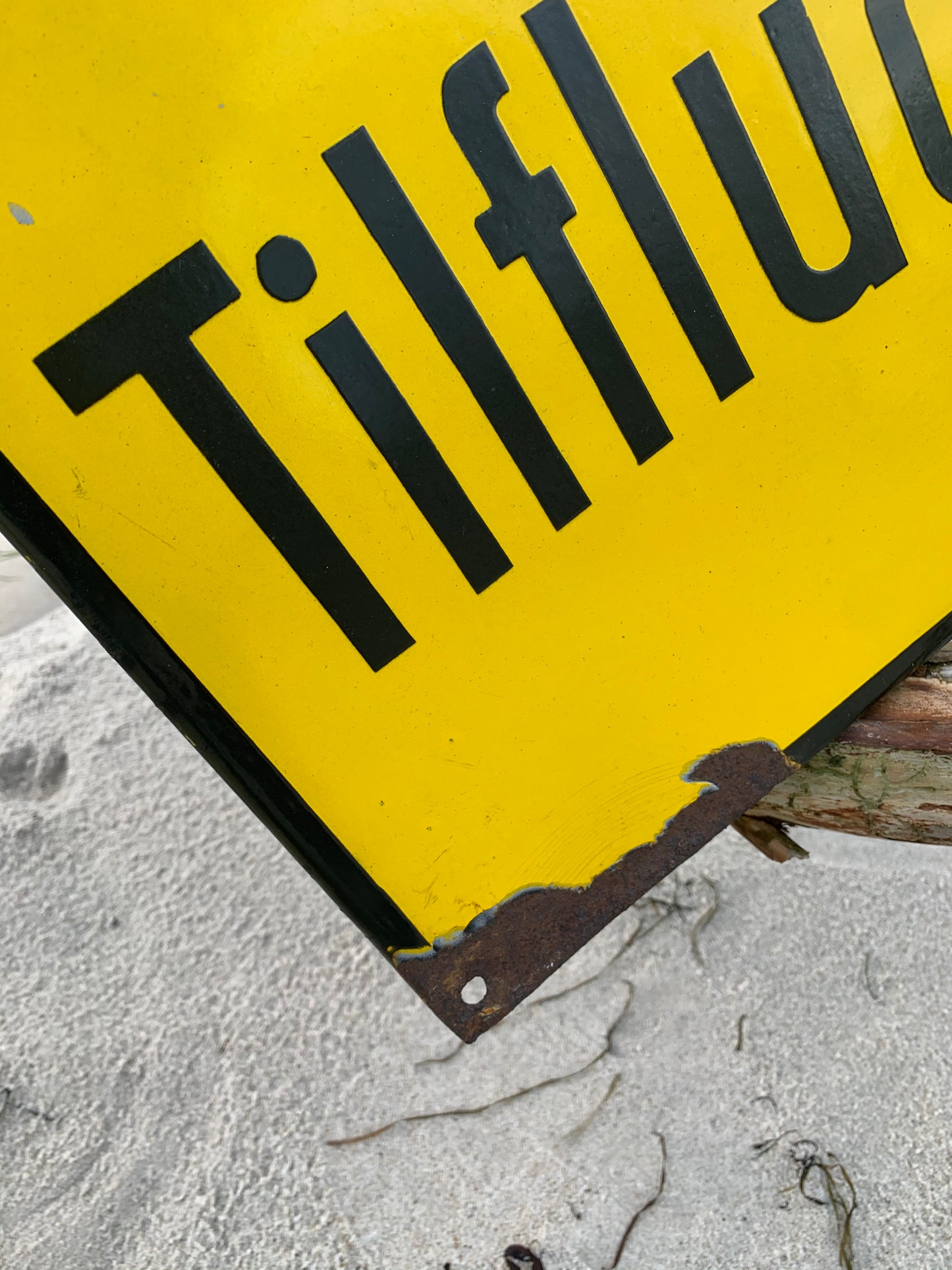 Emaljeskilt - Offentligt tilflugtsrum