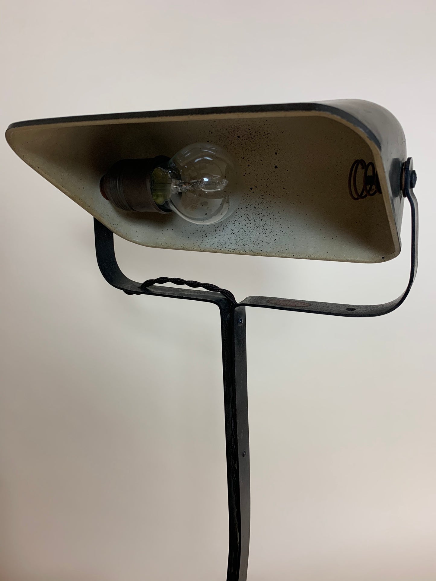 Fin gammel Erpe notarlampe