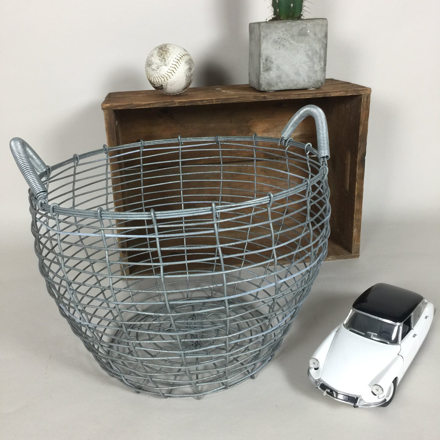 Lækker industriel trådkurv