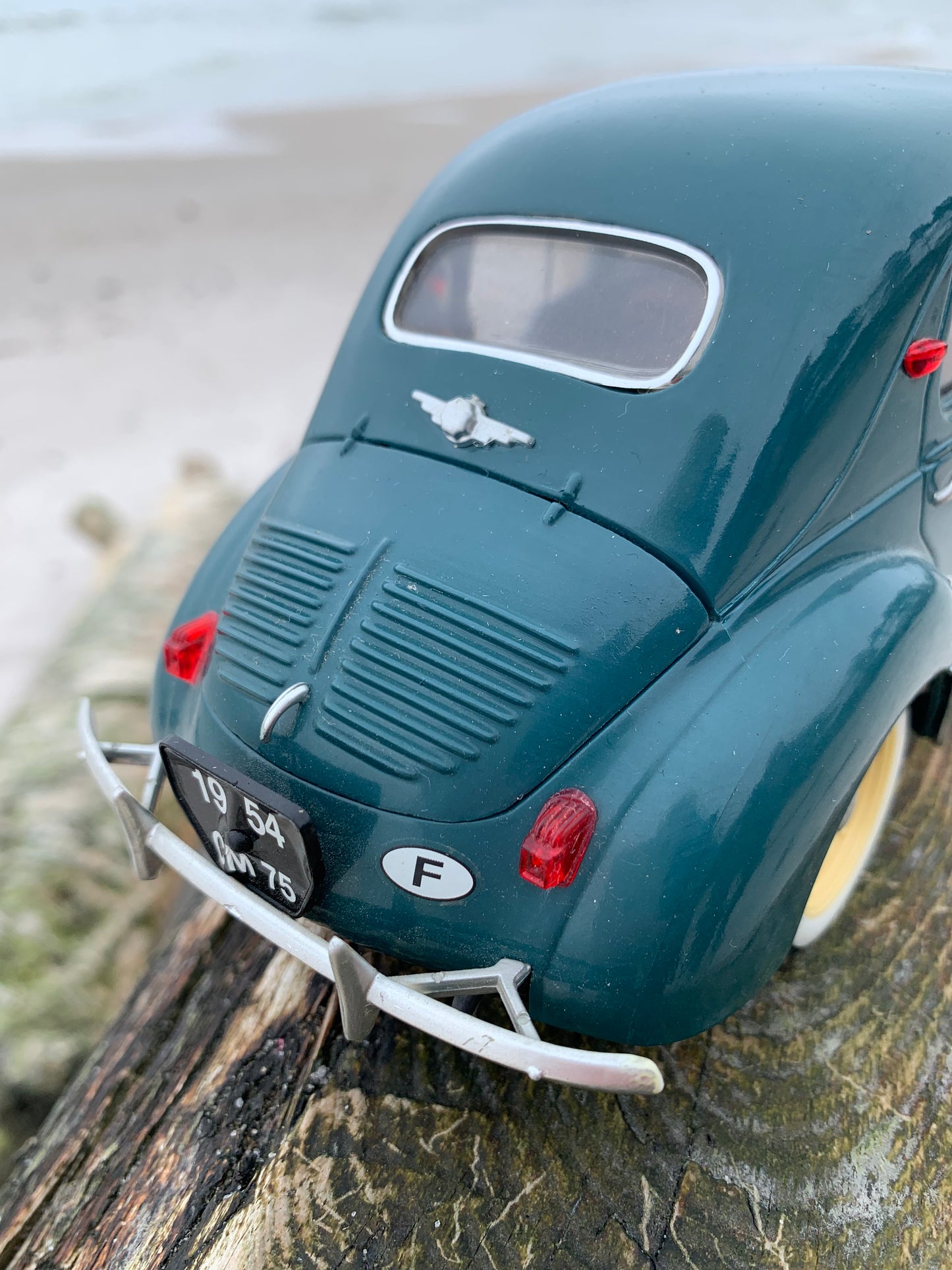 Renault 4 CV