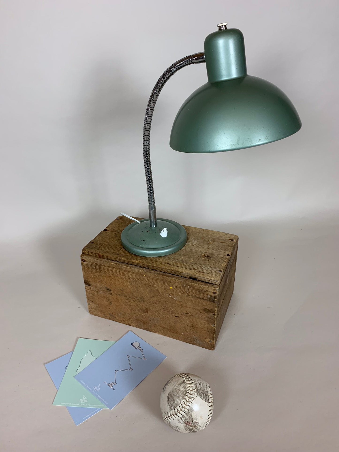 Lækker grøn Fransk vintage bordlampe