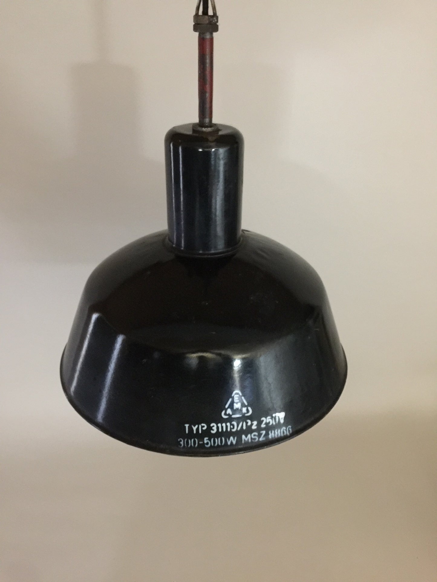 Rå og industriel lampe