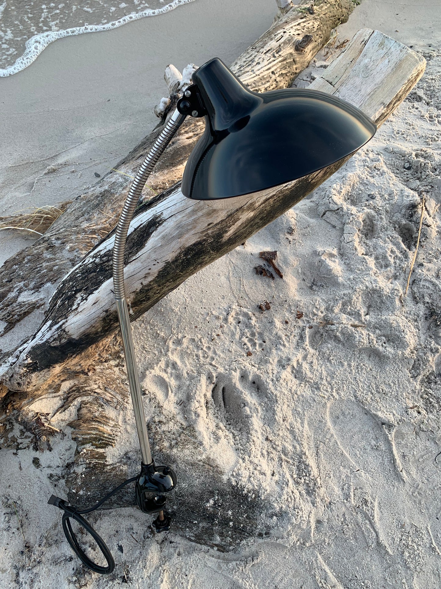 Kaiser Idell 6861 - Sort