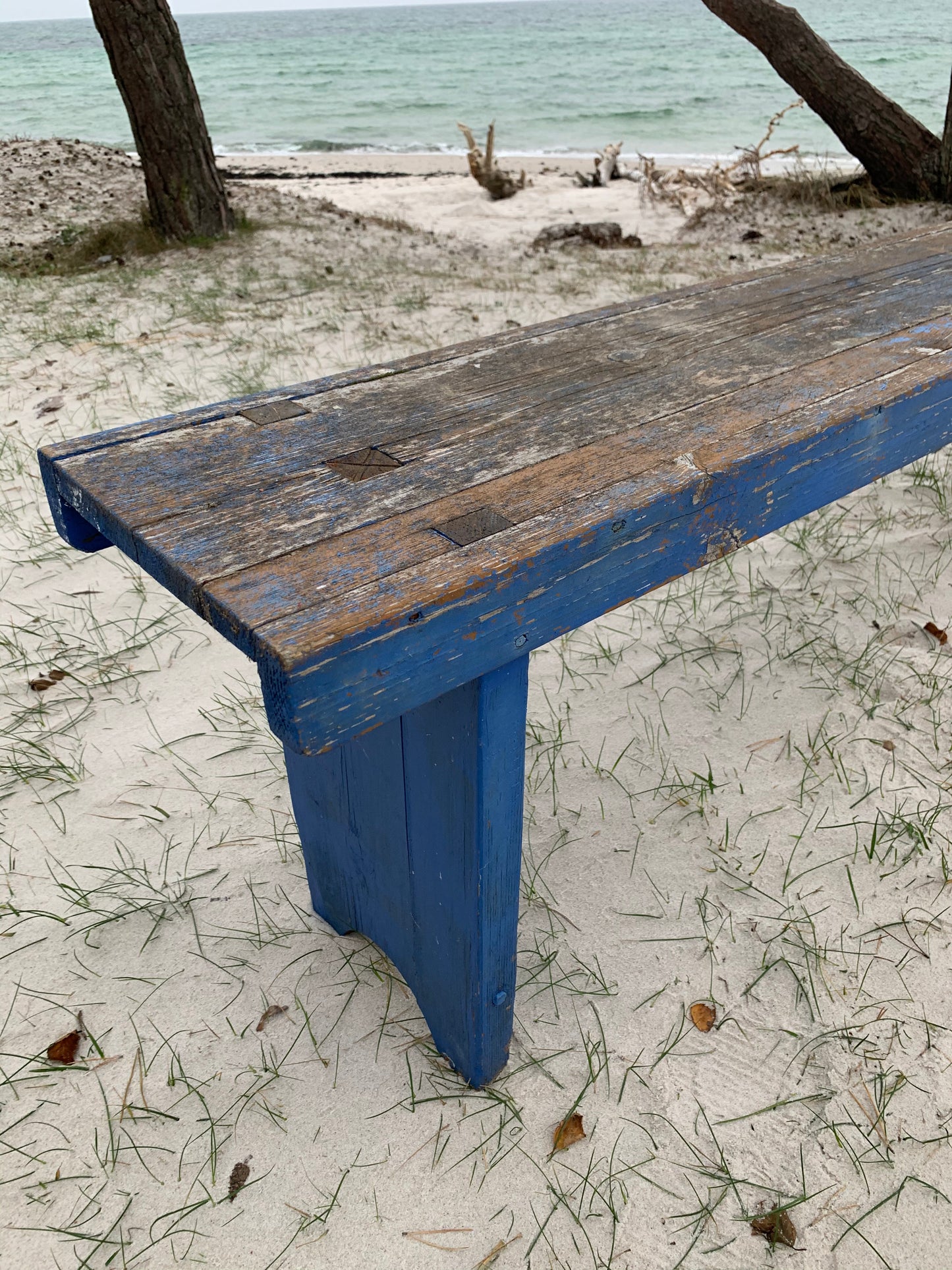 Bænk med skøn patina