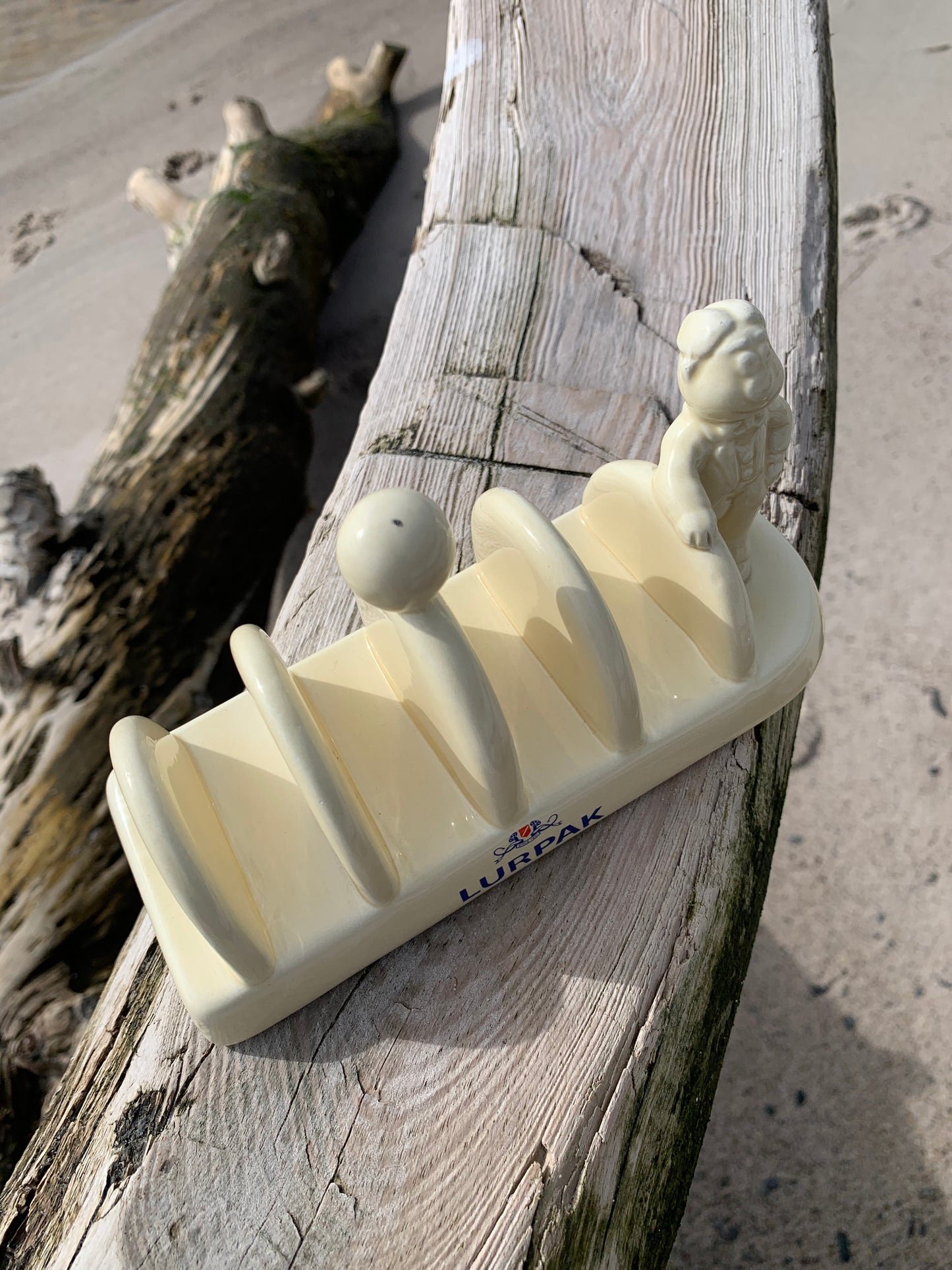 Lurpak toastholder