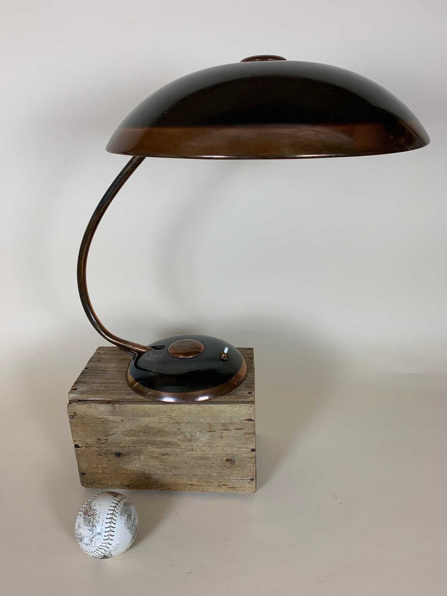 Rå Helo vintagelampe