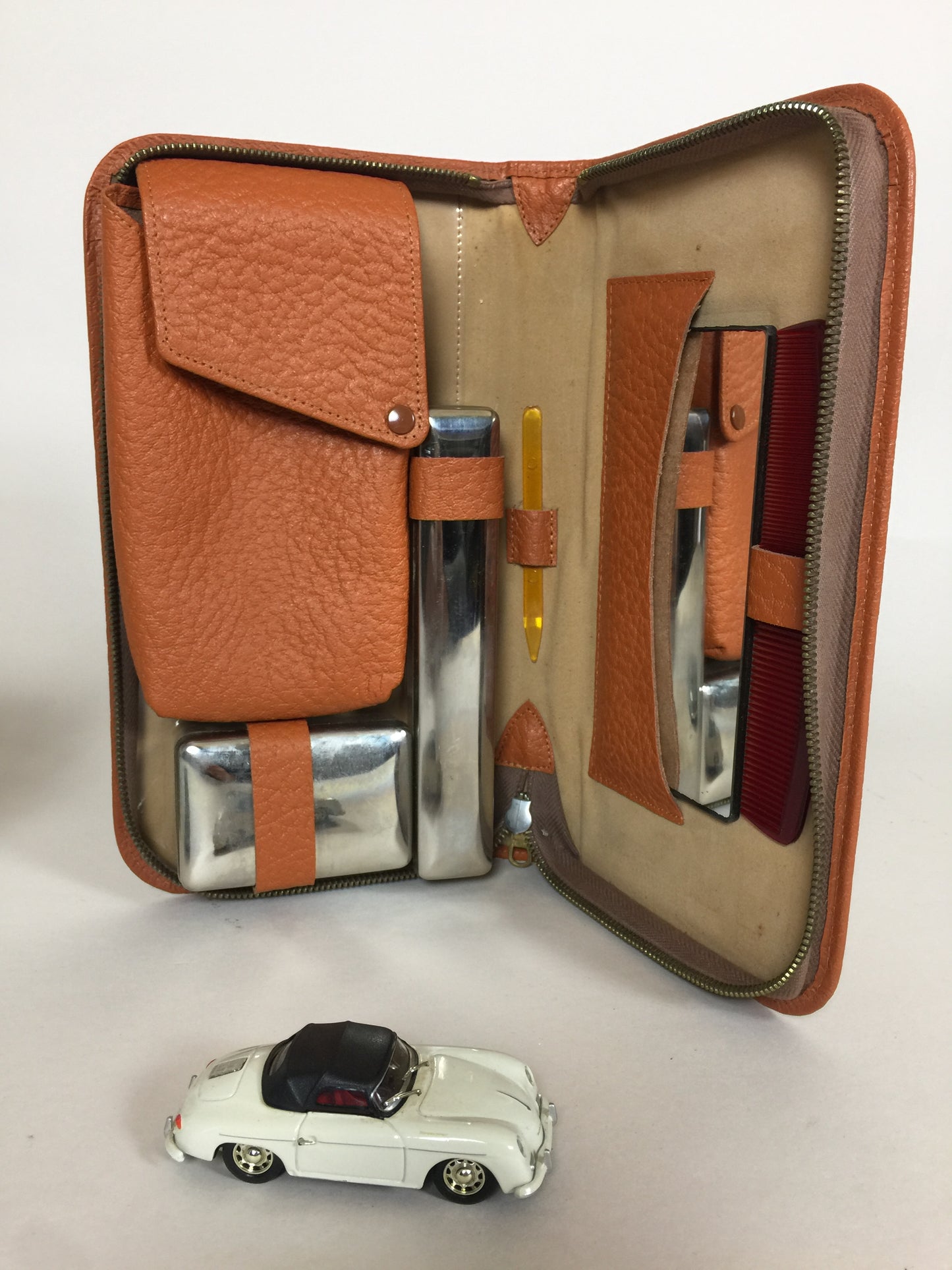 Fint vintage etui til dine toiletartikler