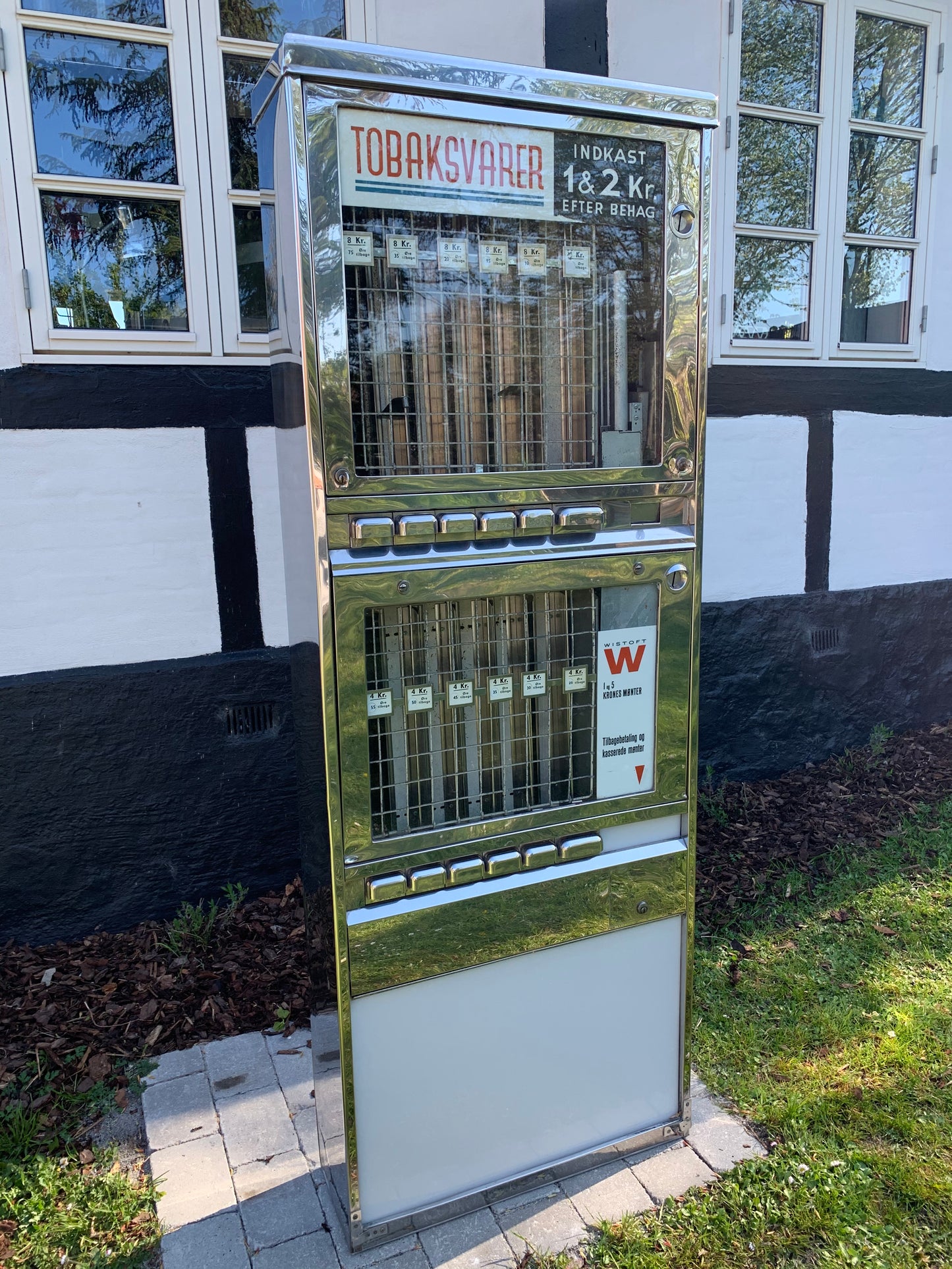 Skøn gammel automat til cigaretter