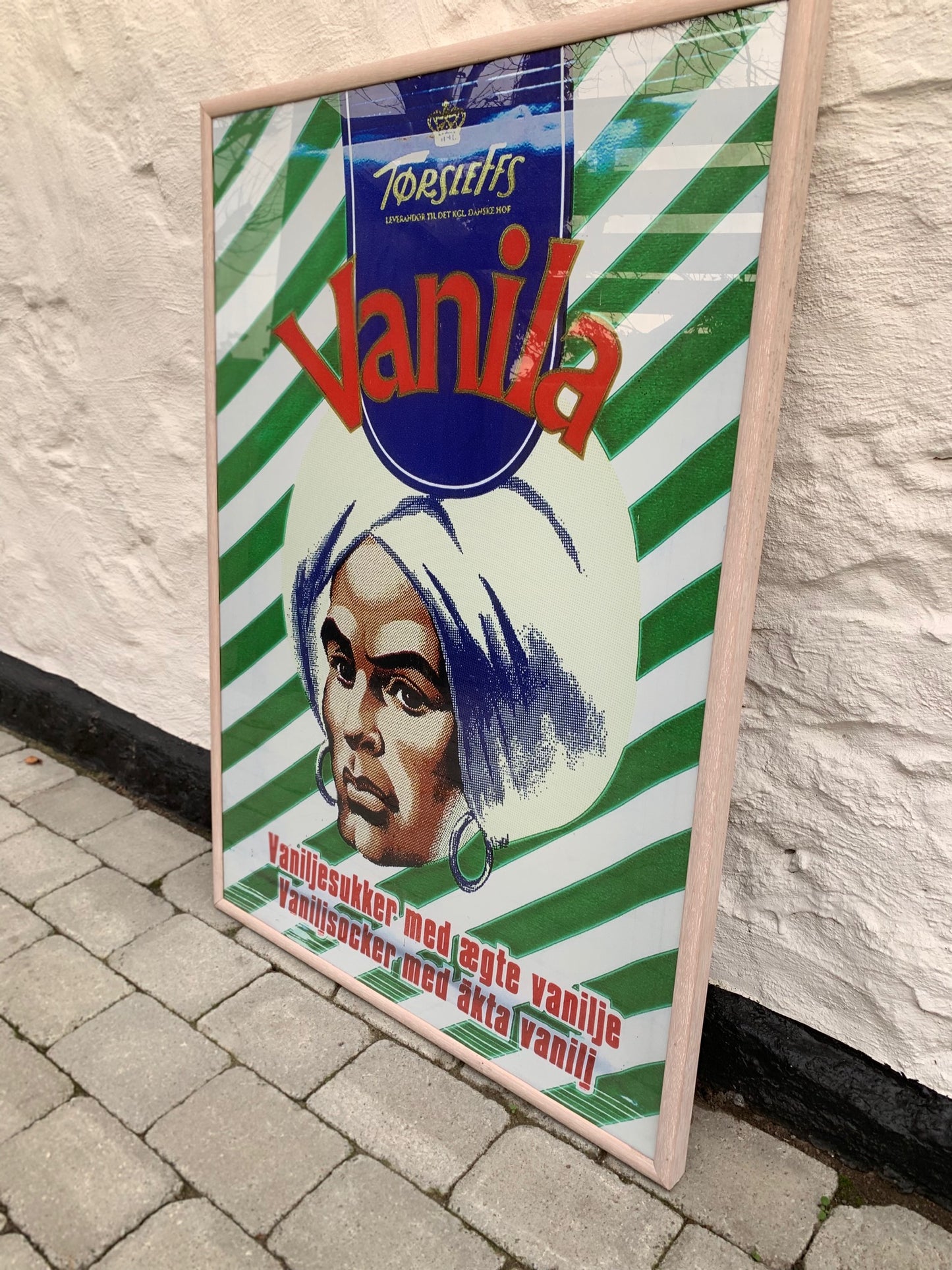 Skønt og stort vanila billede med ramme