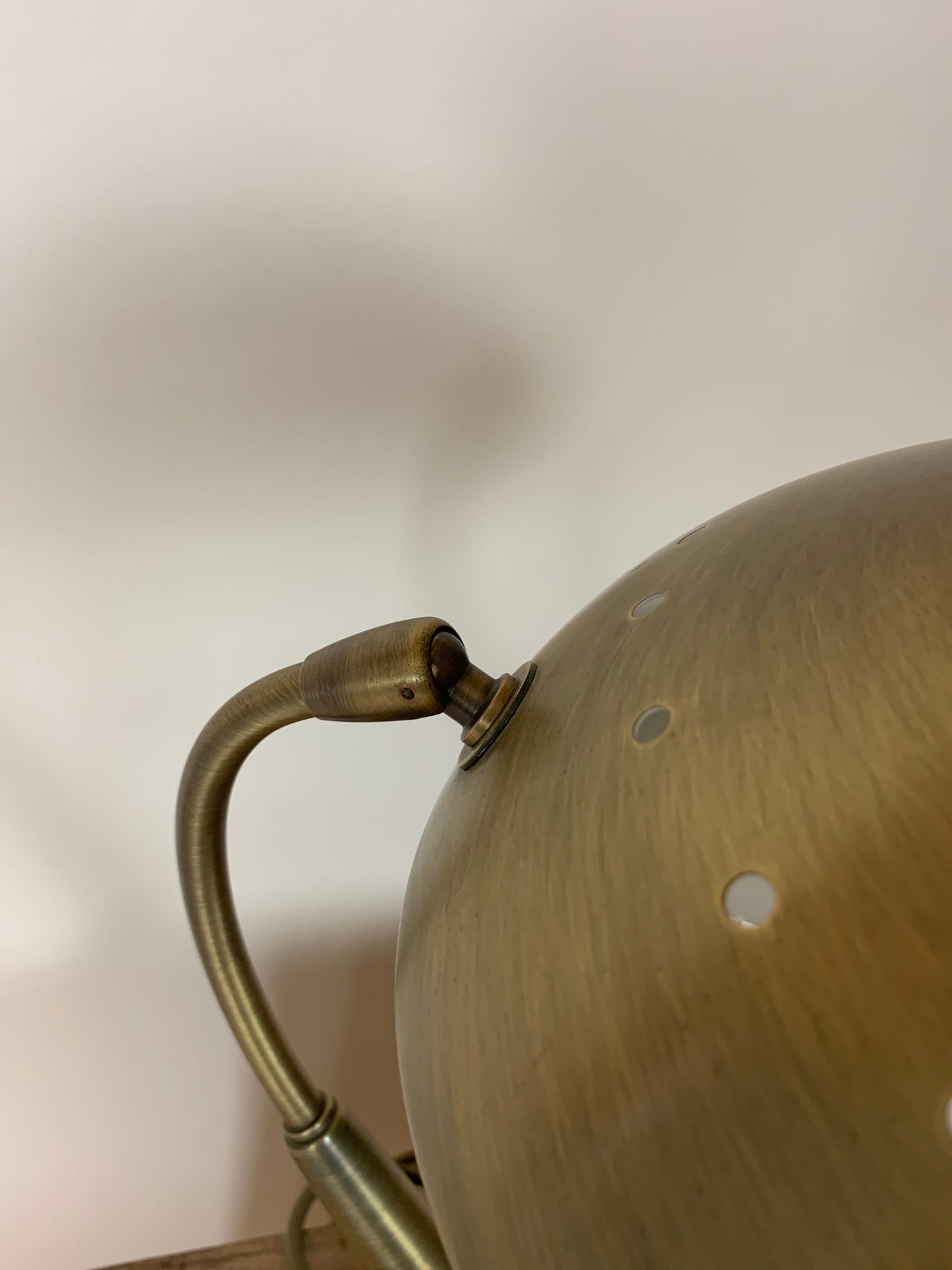 Hillebrand messinglampe med træksnor