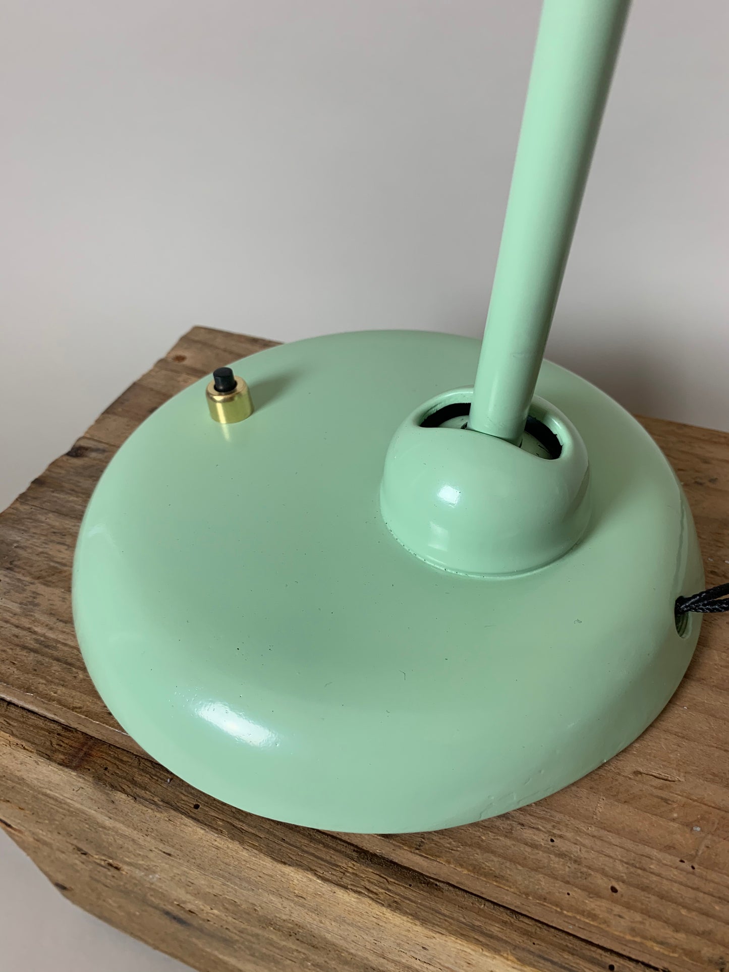 Kaiser Idell 6551 - Mintgrøn